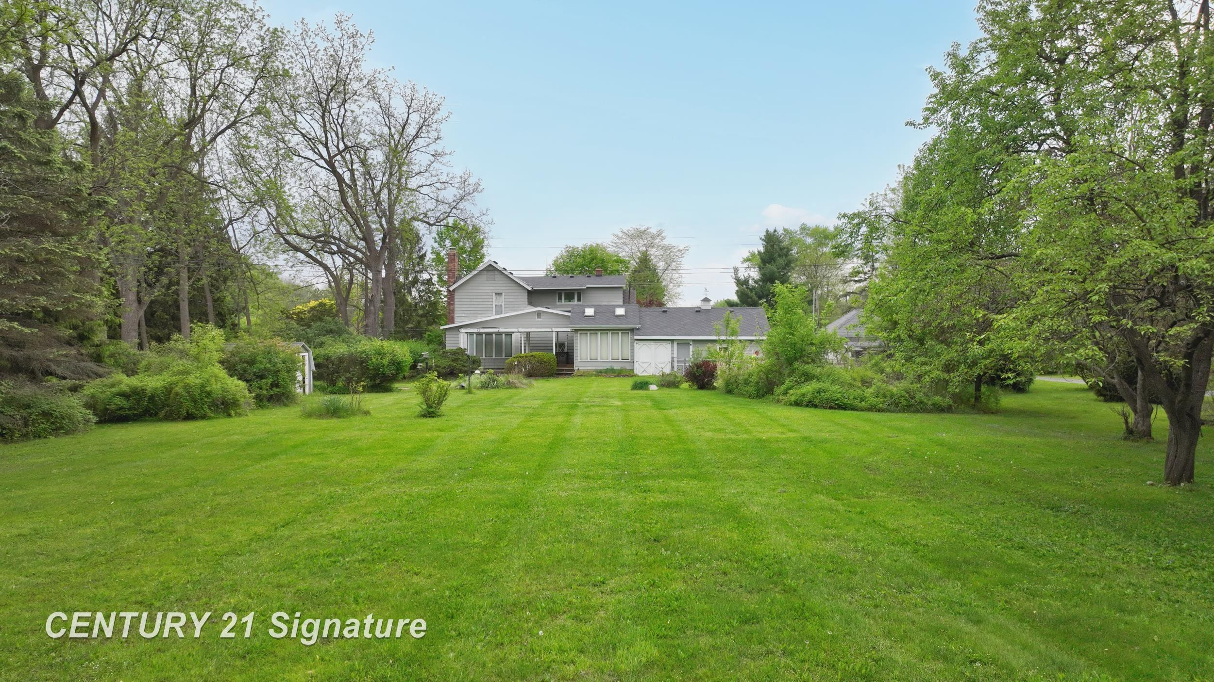 5501 Calkins Road, Flint, MI 48532 — Photo 31