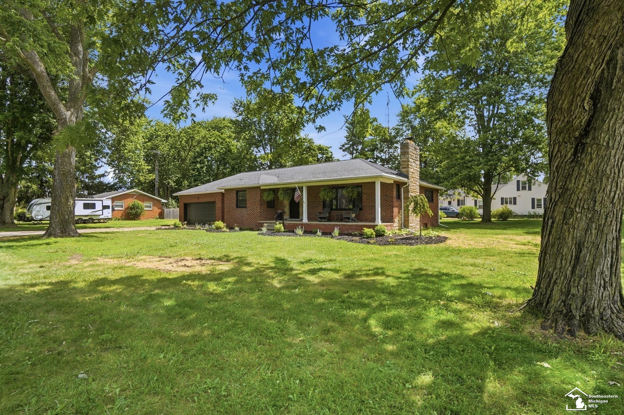 12512 Maxwell Road, Carleton, MI 48117 — Photo 2