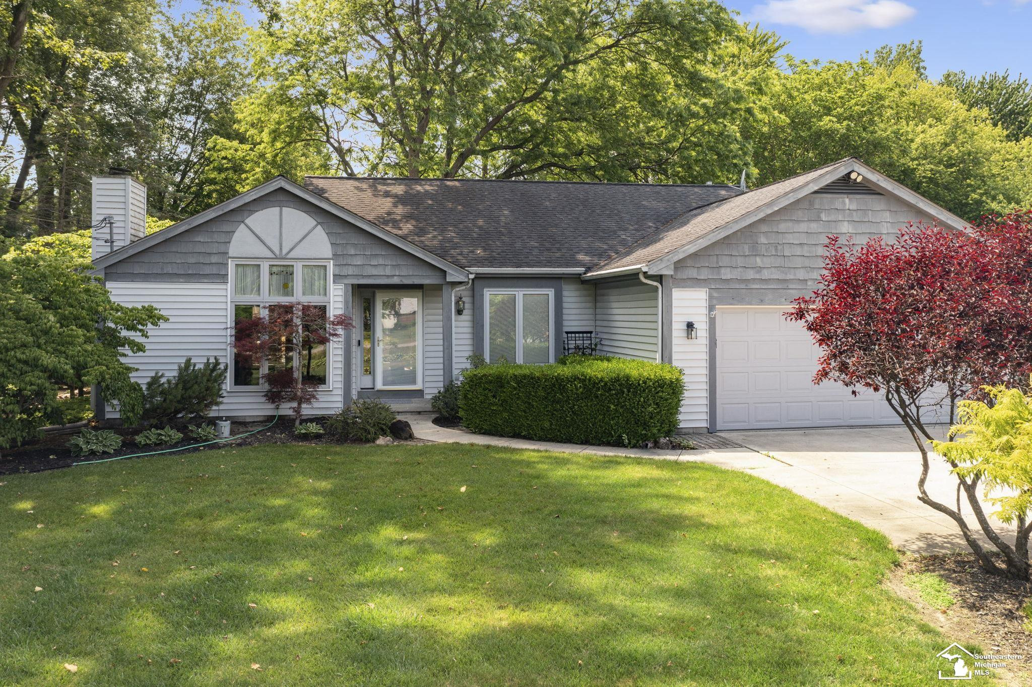 10735 Secor Road, Temperance, MI 48182