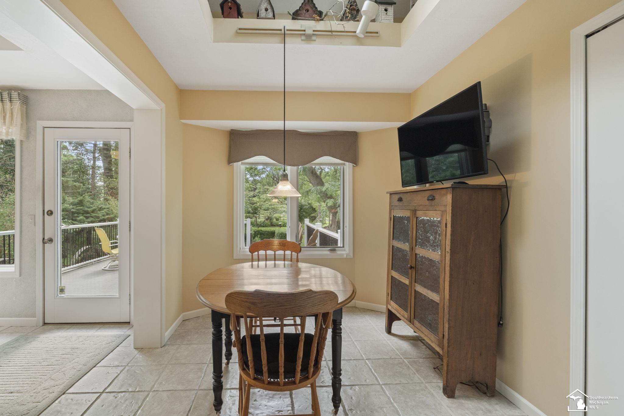 10735 Secor Road, Temperance, MI 48182 — Photo 14