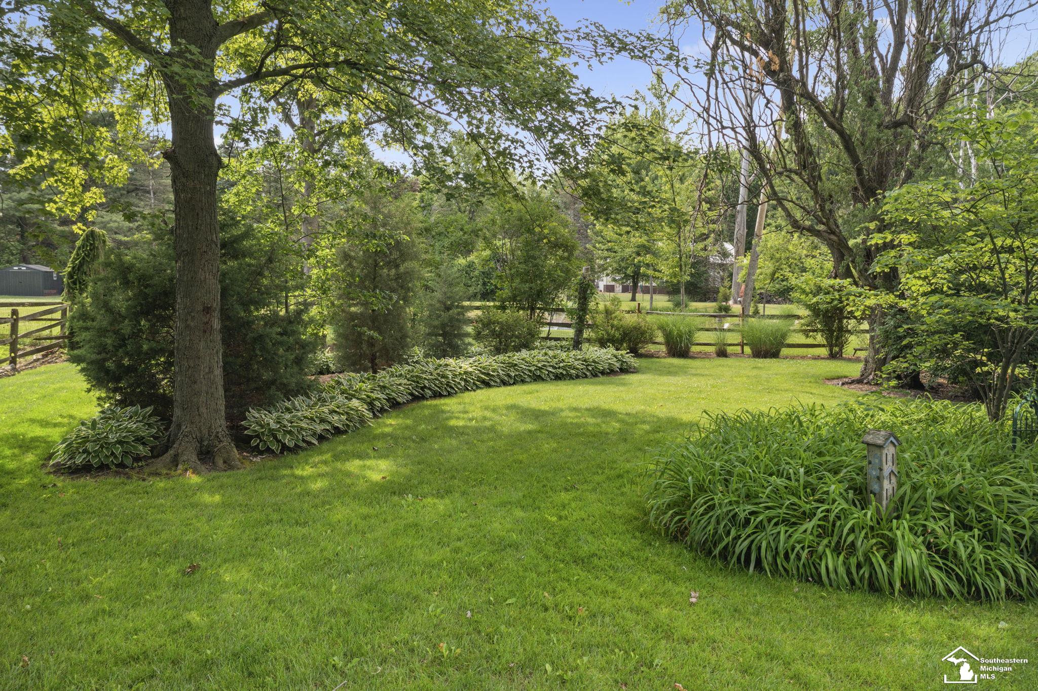 10735 Secor Road, Temperance, MI 48182 — Photo 42