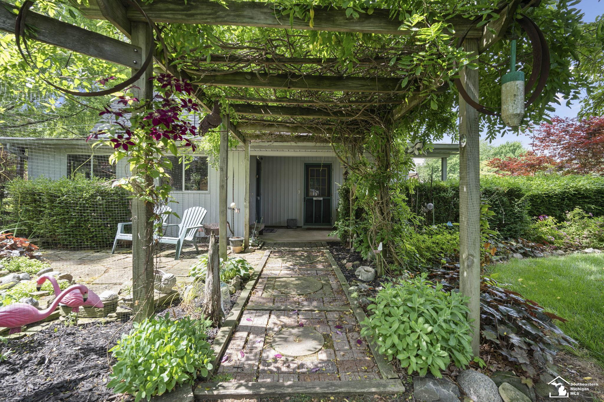 10735 Secor Road, Temperance, MI 48182 — Photo 45