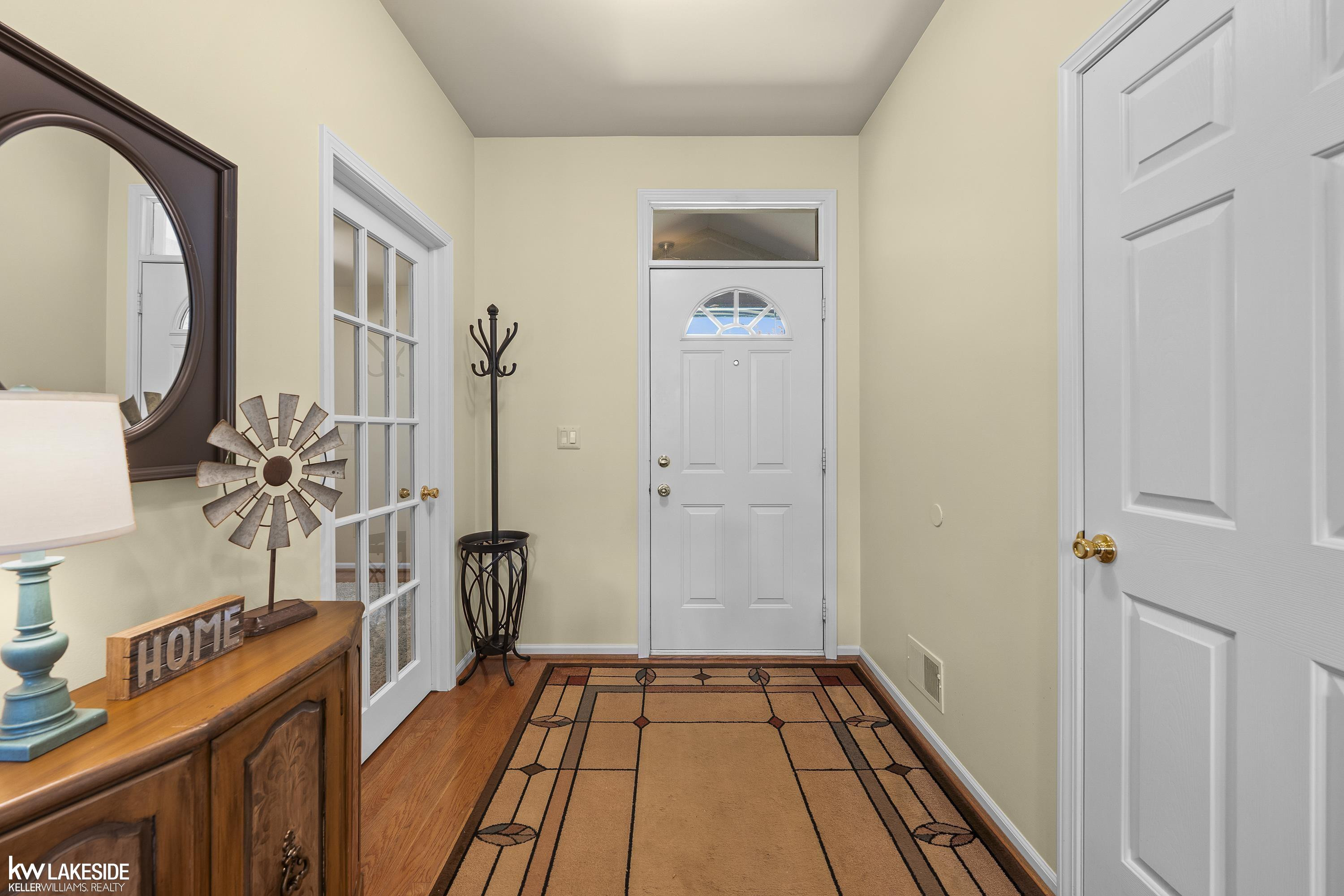 40134 Riverbend Drive, Sterling Heights, MI 48310 — Photo 3