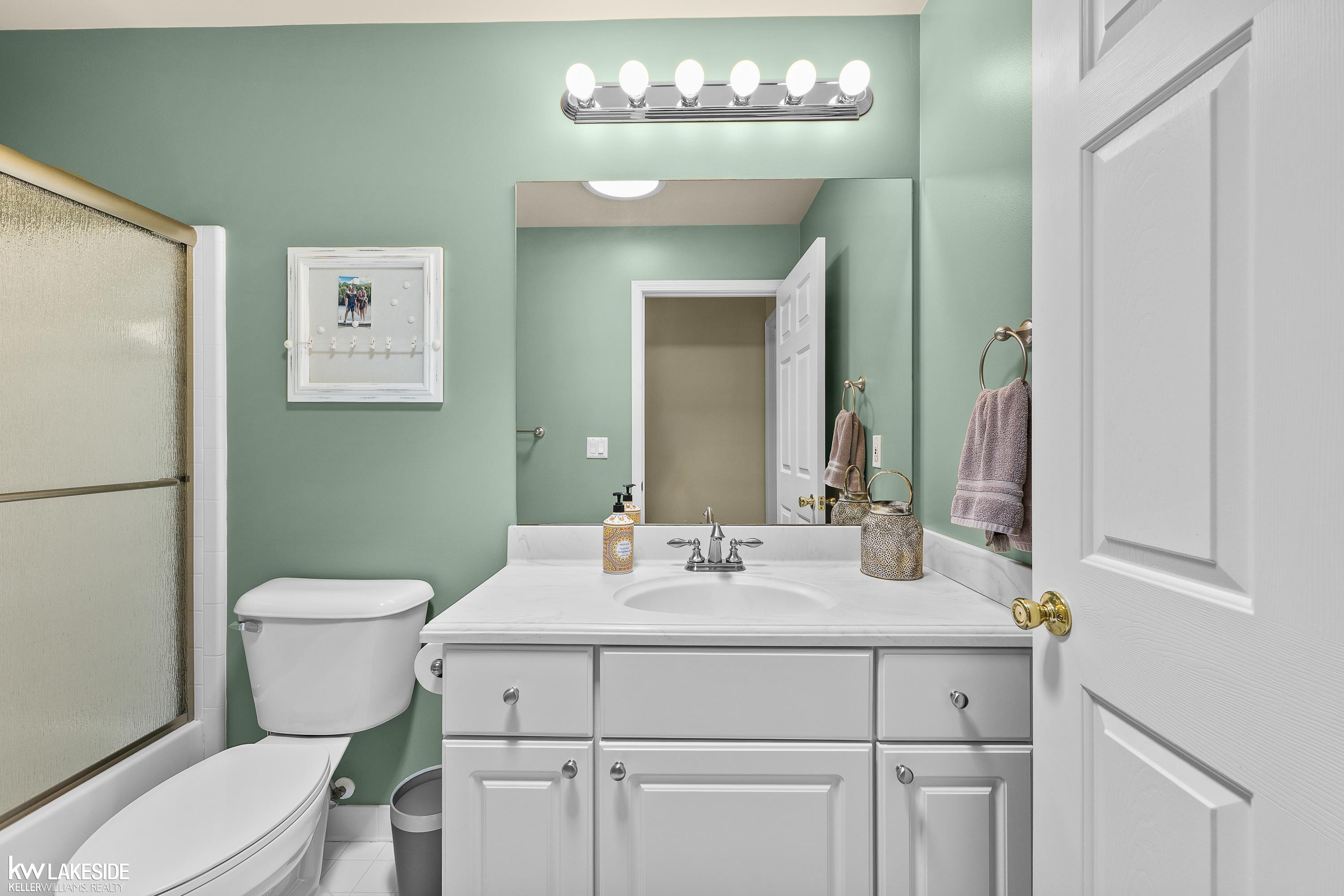 40134 Riverbend Drive, Sterling Heights, MI 48310 — Photo 26