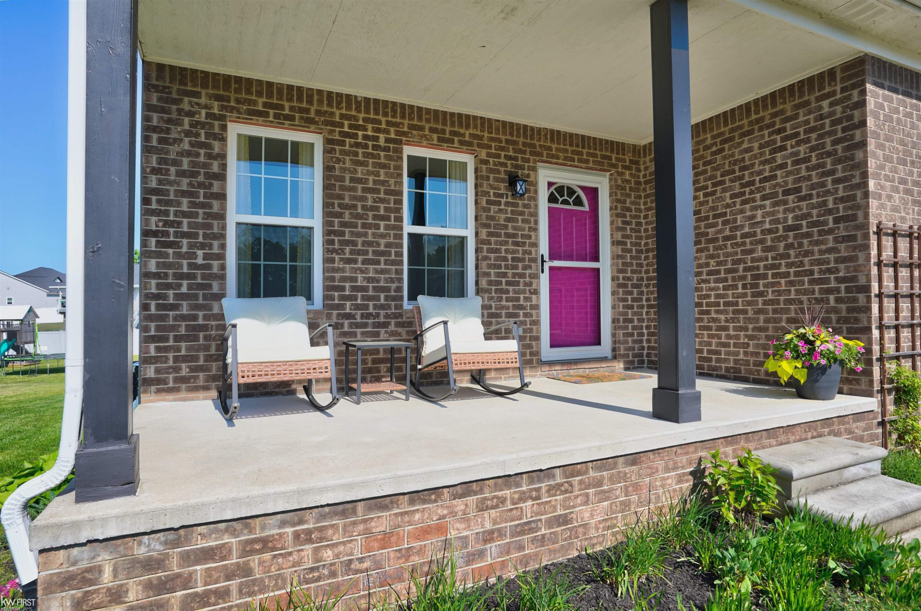 8101 Peninsula Circle, Grand Blanc, MI 48439 — Photo 4