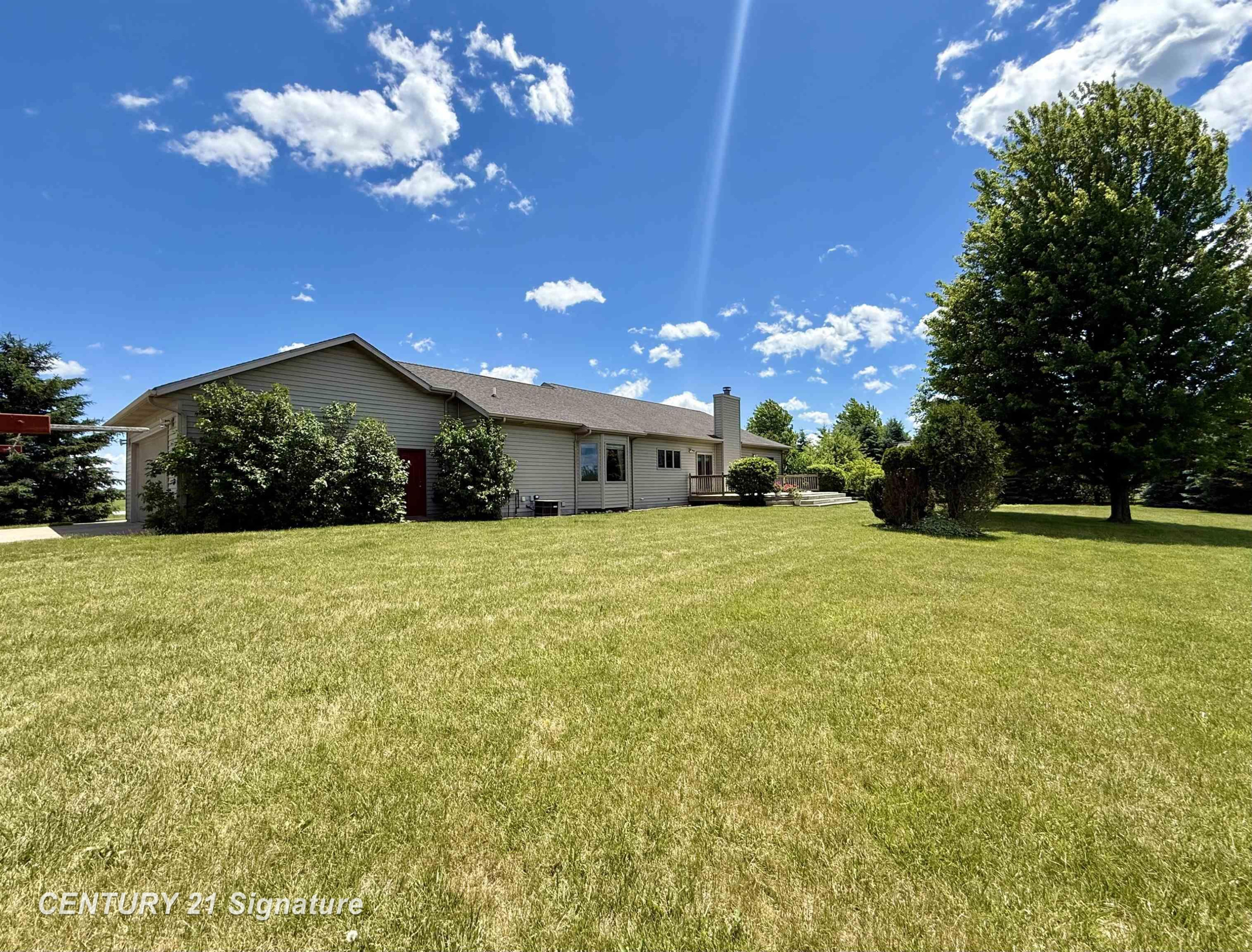 5689 Lawndale Road, Saginaw, MI 48604 — Photo 3