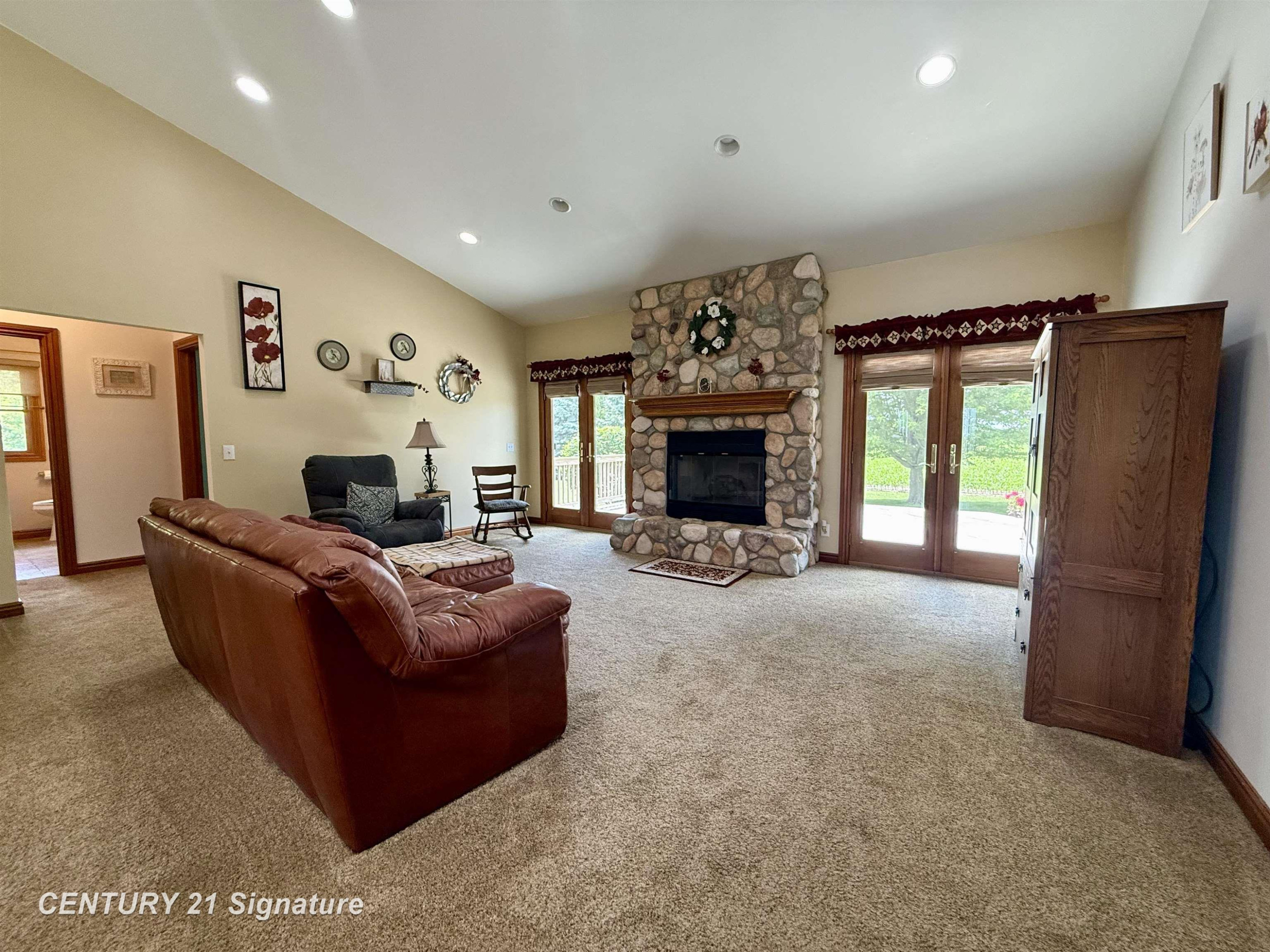 5689 Lawndale Road, Saginaw, MI 48604 — Photo 7