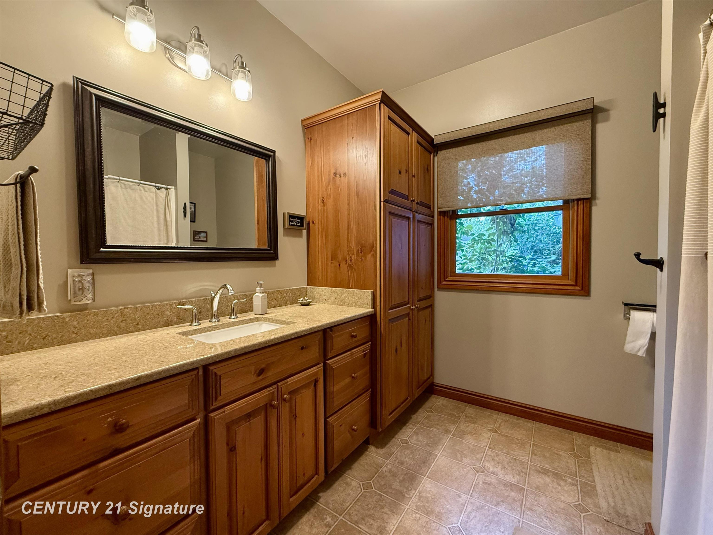 5689 Lawndale Road, Saginaw, MI 48604 — Photo 21