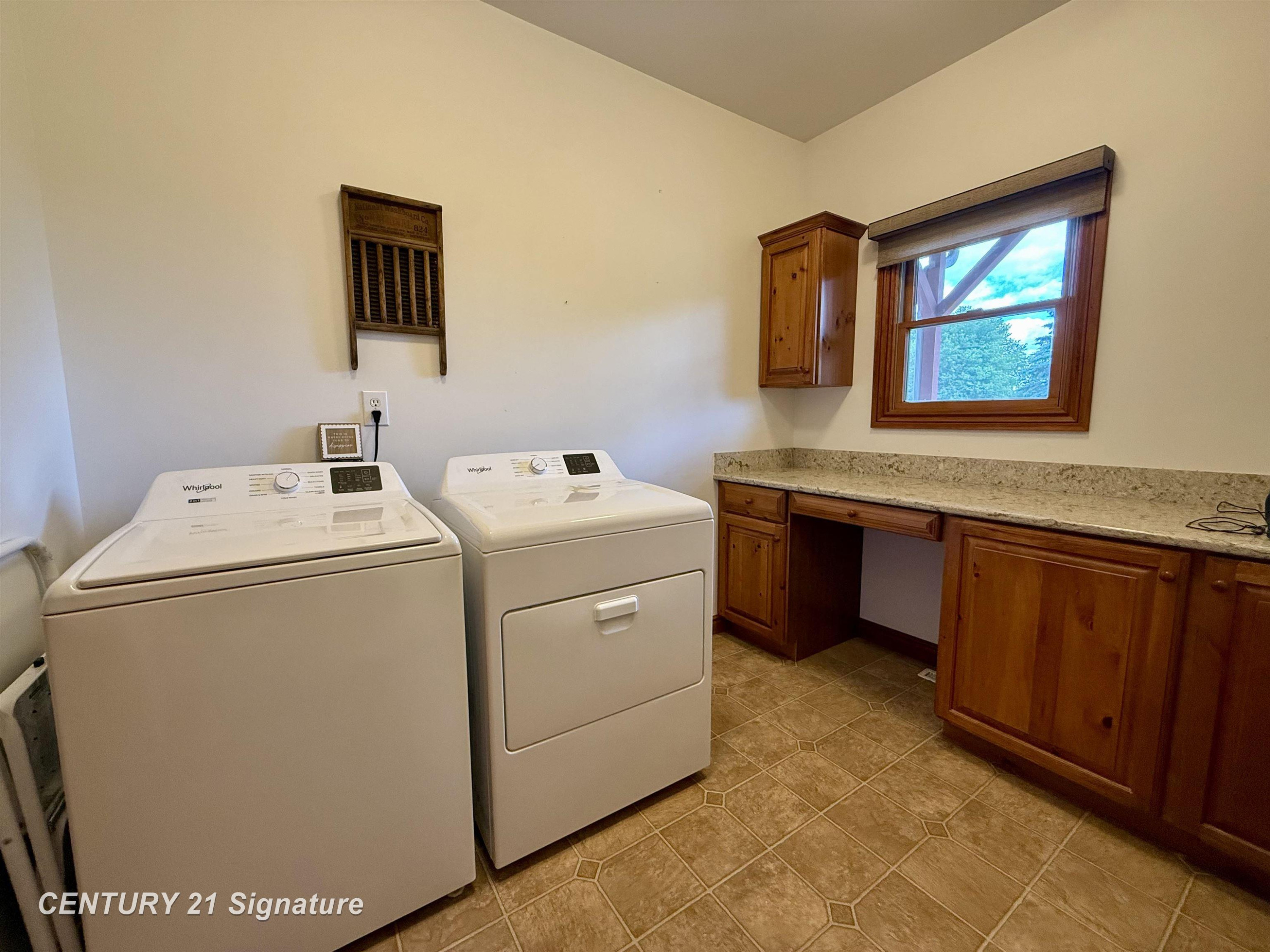 5689 Lawndale Road, Saginaw, MI 48604 — Photo 29