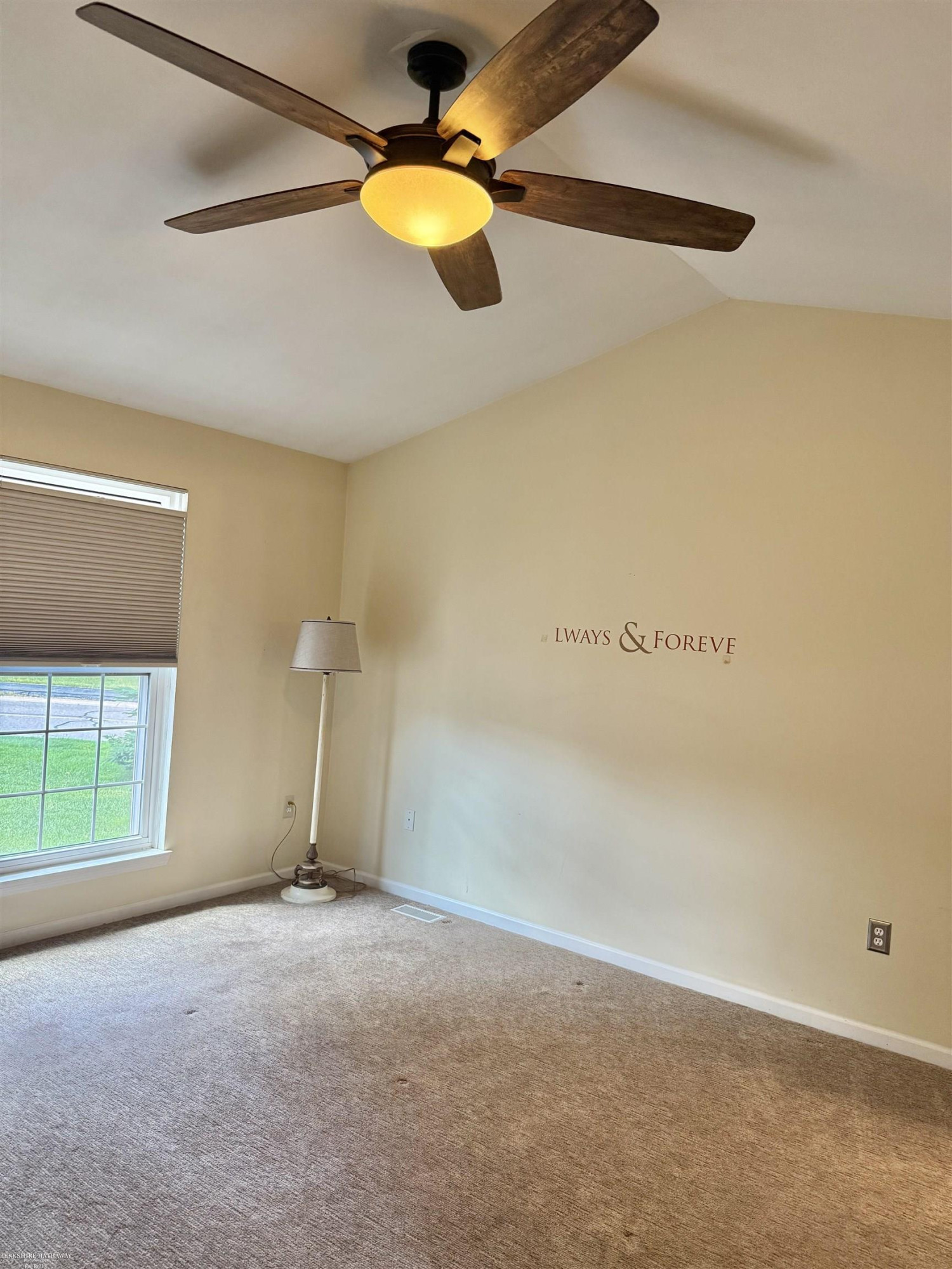 48607 Sugar Bush Court, Shelby Twp, MI 48315 — Photo 18