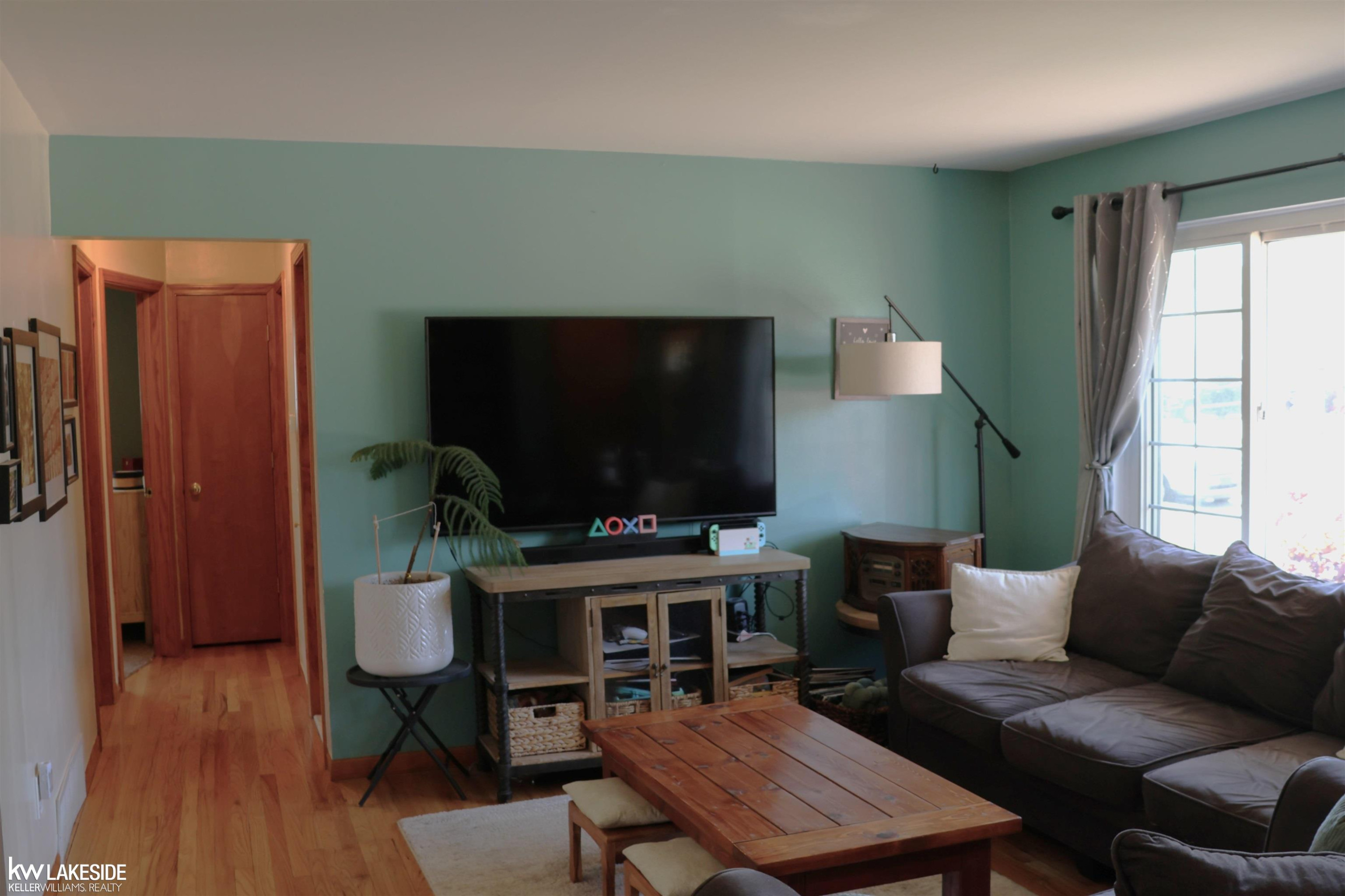 15625 Chestnut Street, Roseville, MI 48066 — Photo 5