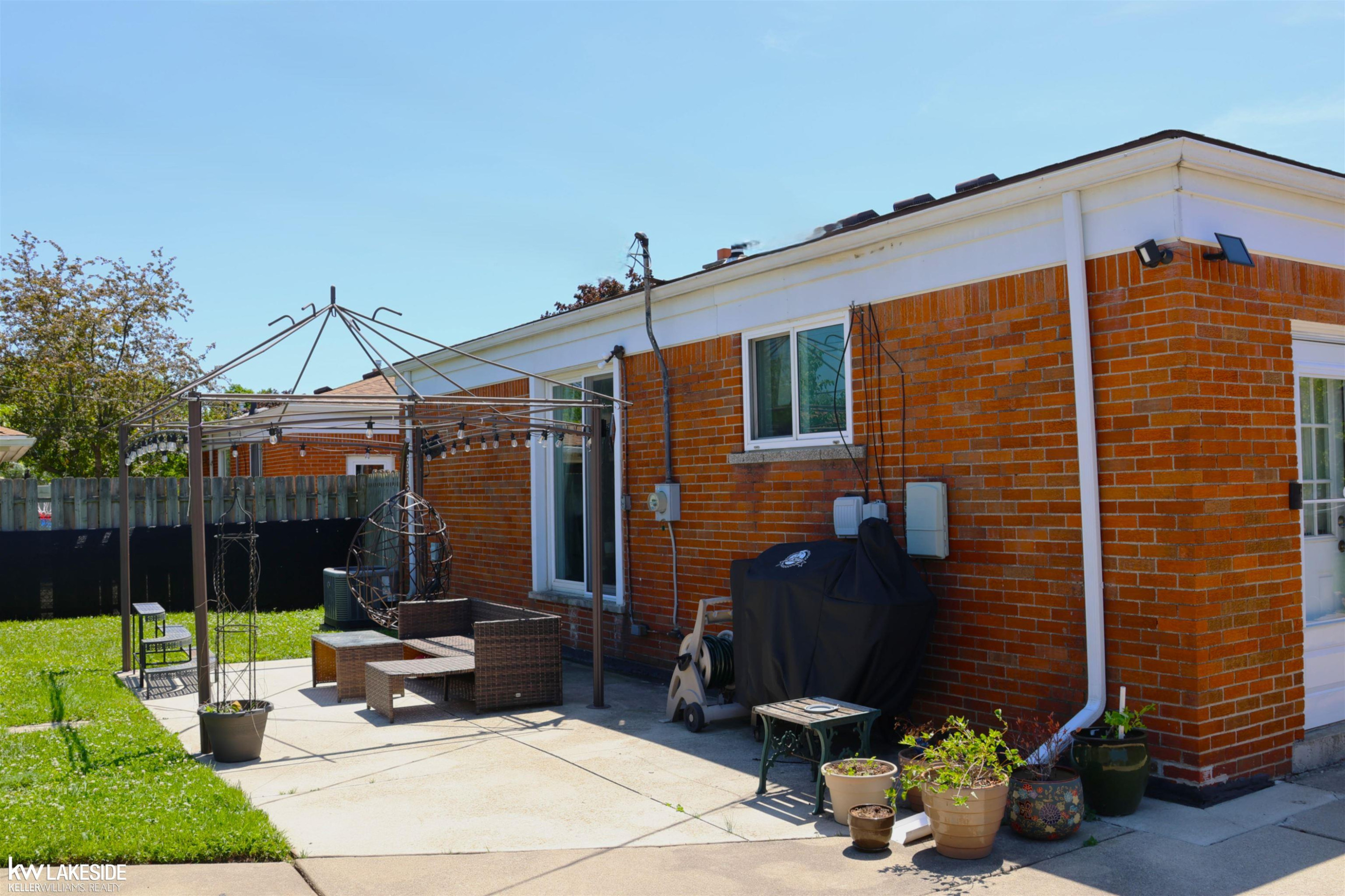 15625 Chestnut Street, Roseville, MI 48066 — Photo 26
