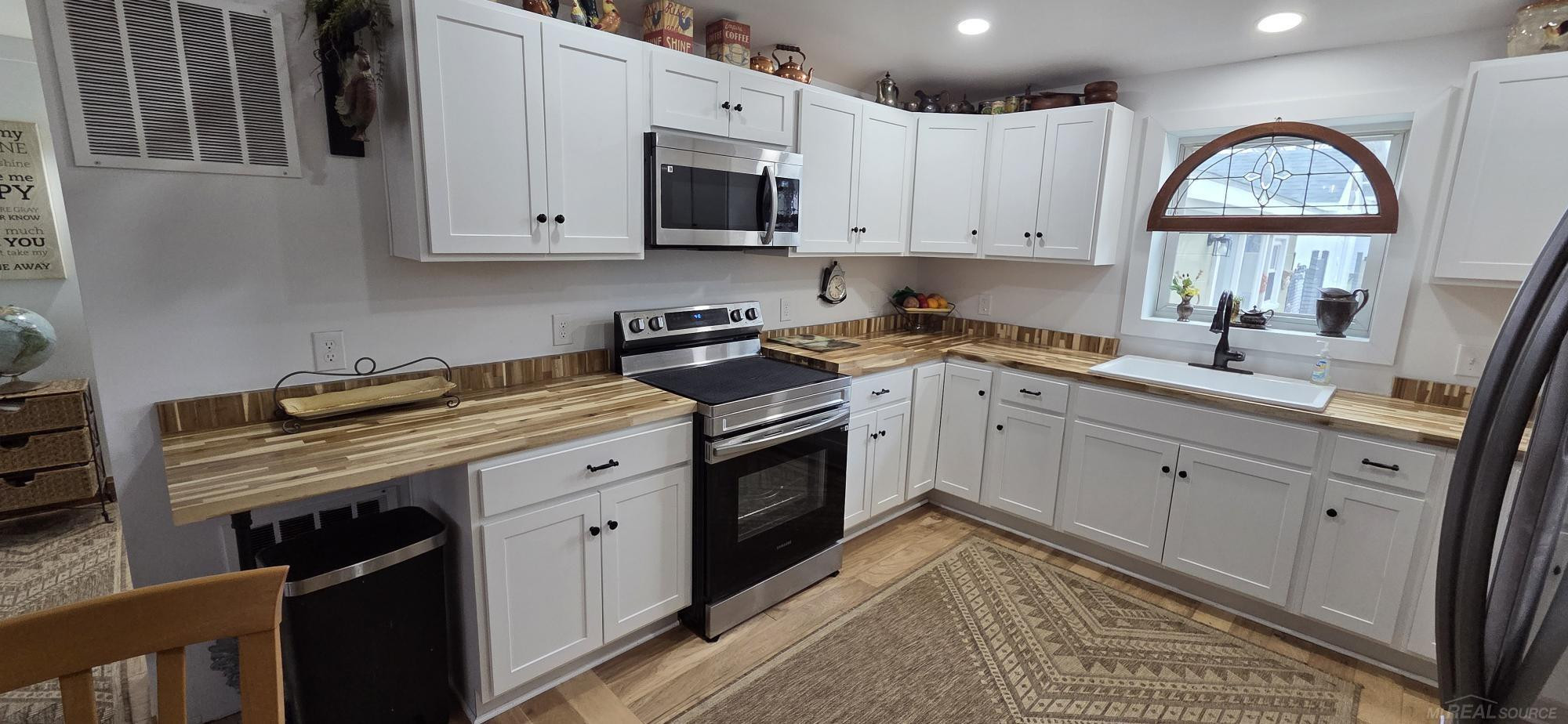 7354 Byron Road, Lexington, MI 48450 — Photo 8