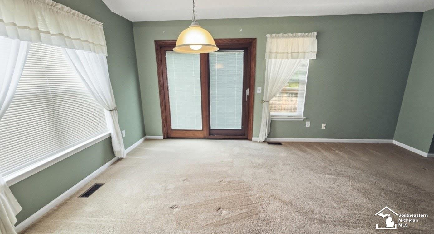 5492 Elmhurst Drive, Trenton, MI 48183 — Photo 8