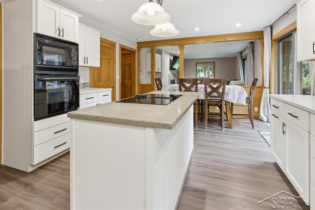 6102 Oak Meadows Court, Midland, MI 48640 — Photo 7