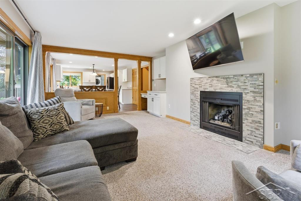 6102 Oak Meadows Court, Midland, MI 48640 — Photo 15