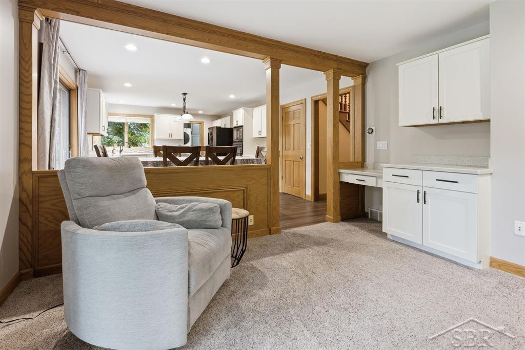 6102 Oak Meadows Court, Midland, MI 48640 — Photo 16