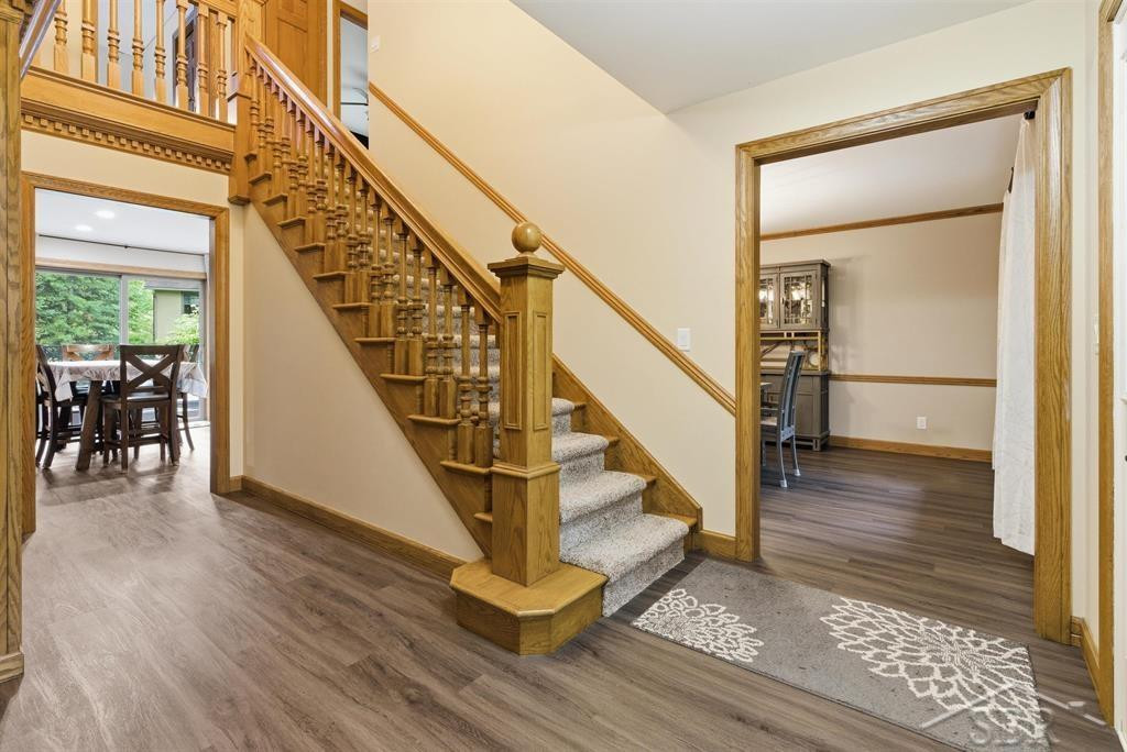6102 Oak Meadows Court, Midland, MI 48640 — Photo 22