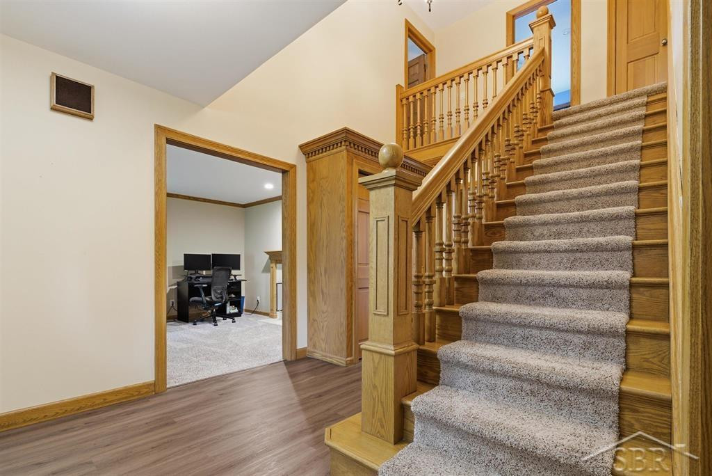 6102 Oak Meadows Court, Midland, MI 48640 — Photo 23