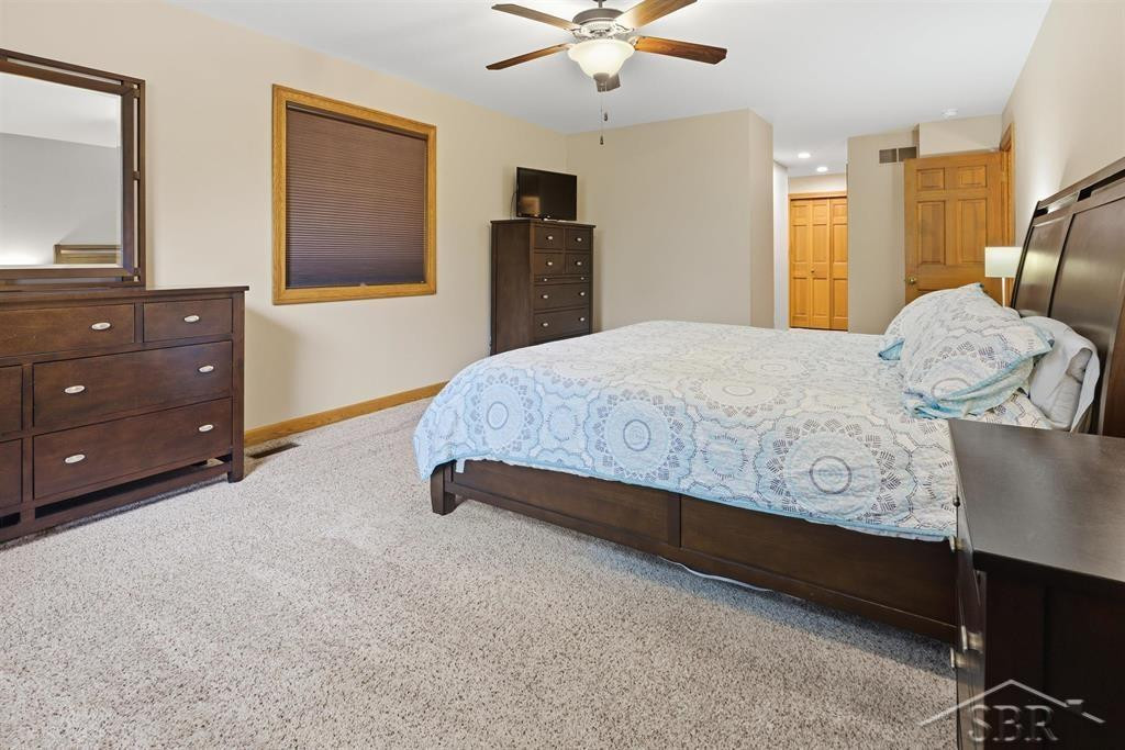 6102 Oak Meadows Court, Midland, MI 48640 — Photo 32