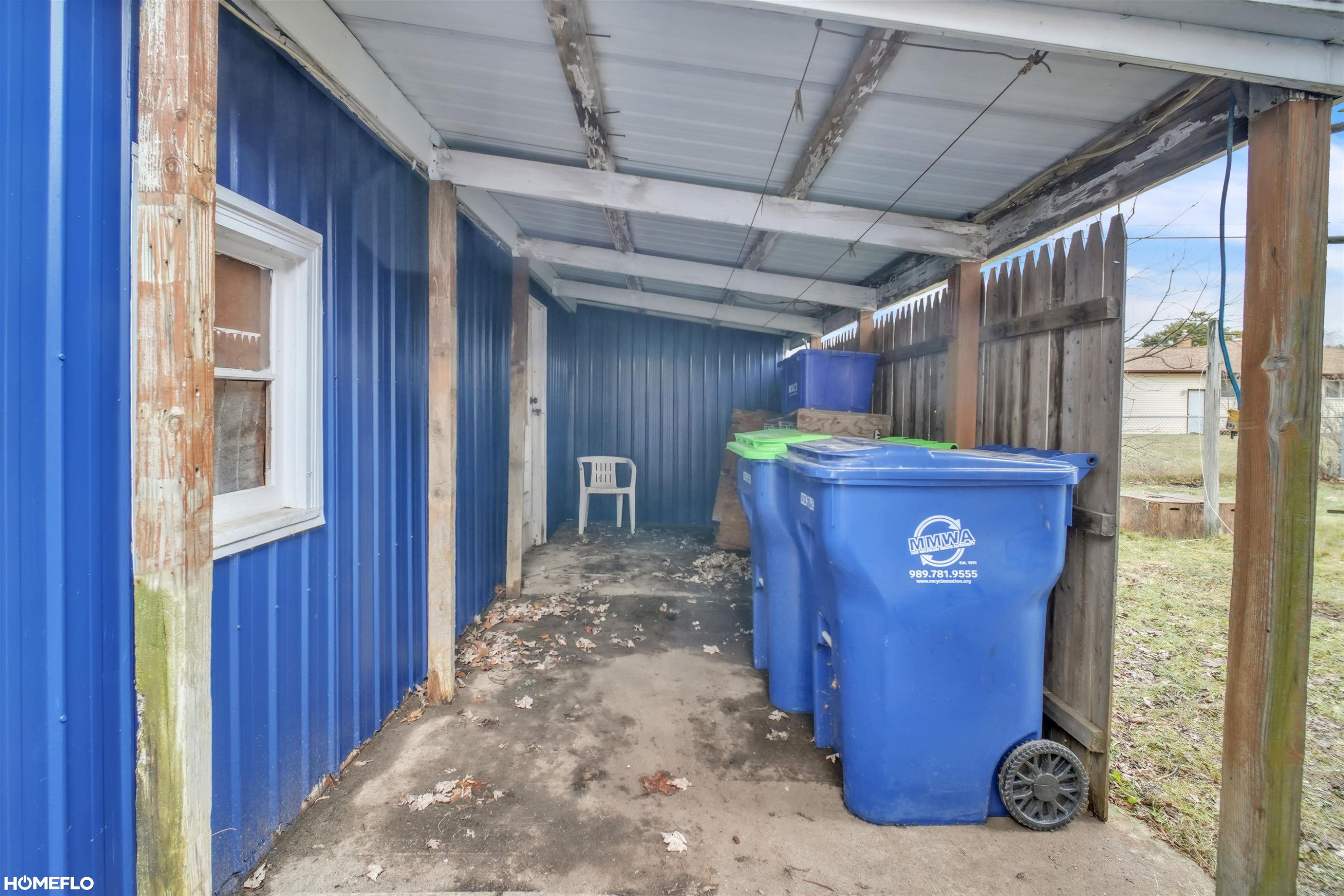 4637 S Gregory Street, MI 48601 — Photo 33