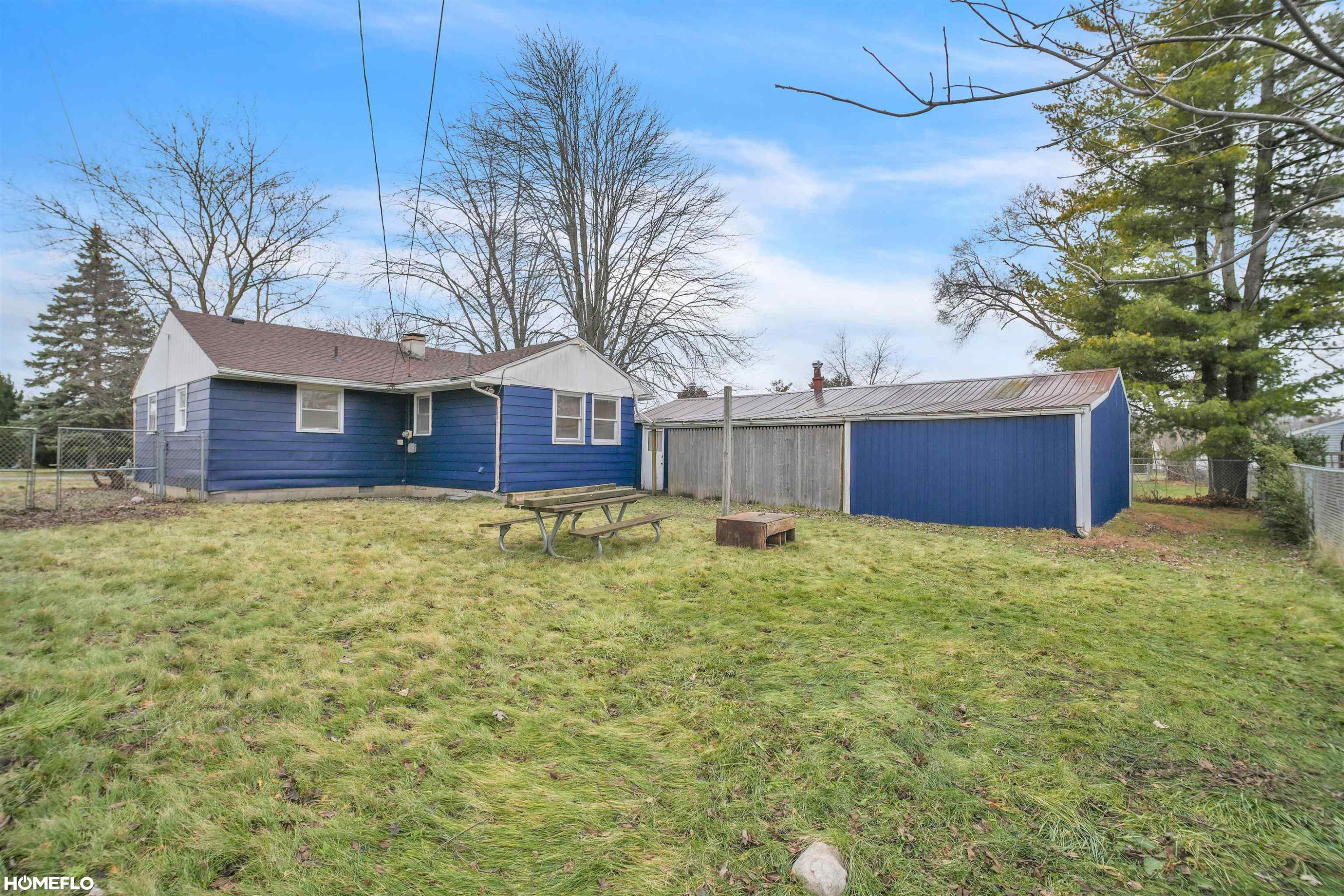 4637 S Gregory Street, MI 48601 — Photo 36