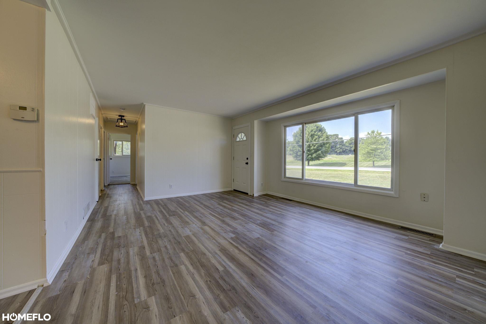 6072 Center Road, Traverse City, MI 49686 — Photo 9