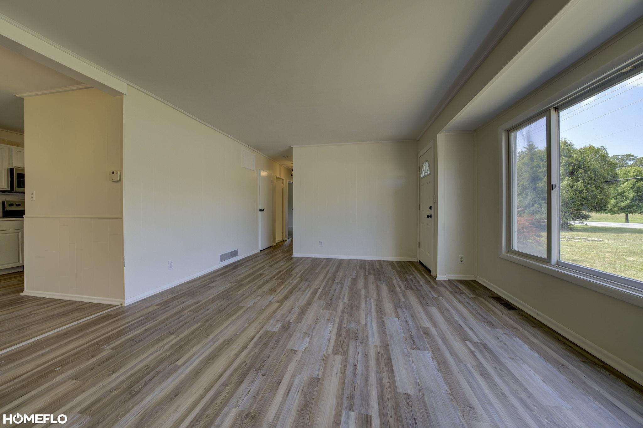6072 Center Road, Traverse City, MI 49686 — Photo 10