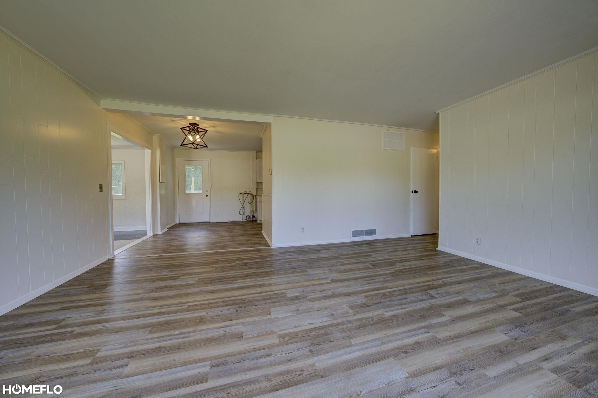 6072 Center Road, Traverse City, MI 49686 — Photo 16