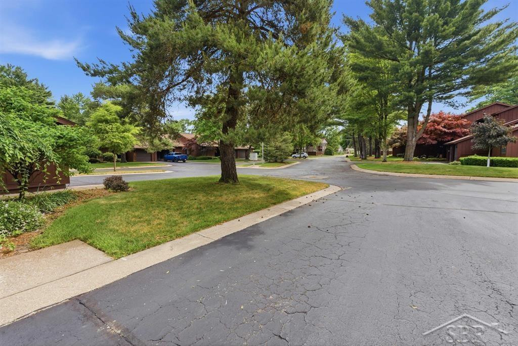 4905 Grandview Circle, Midland, MI 48640 — Photo 2