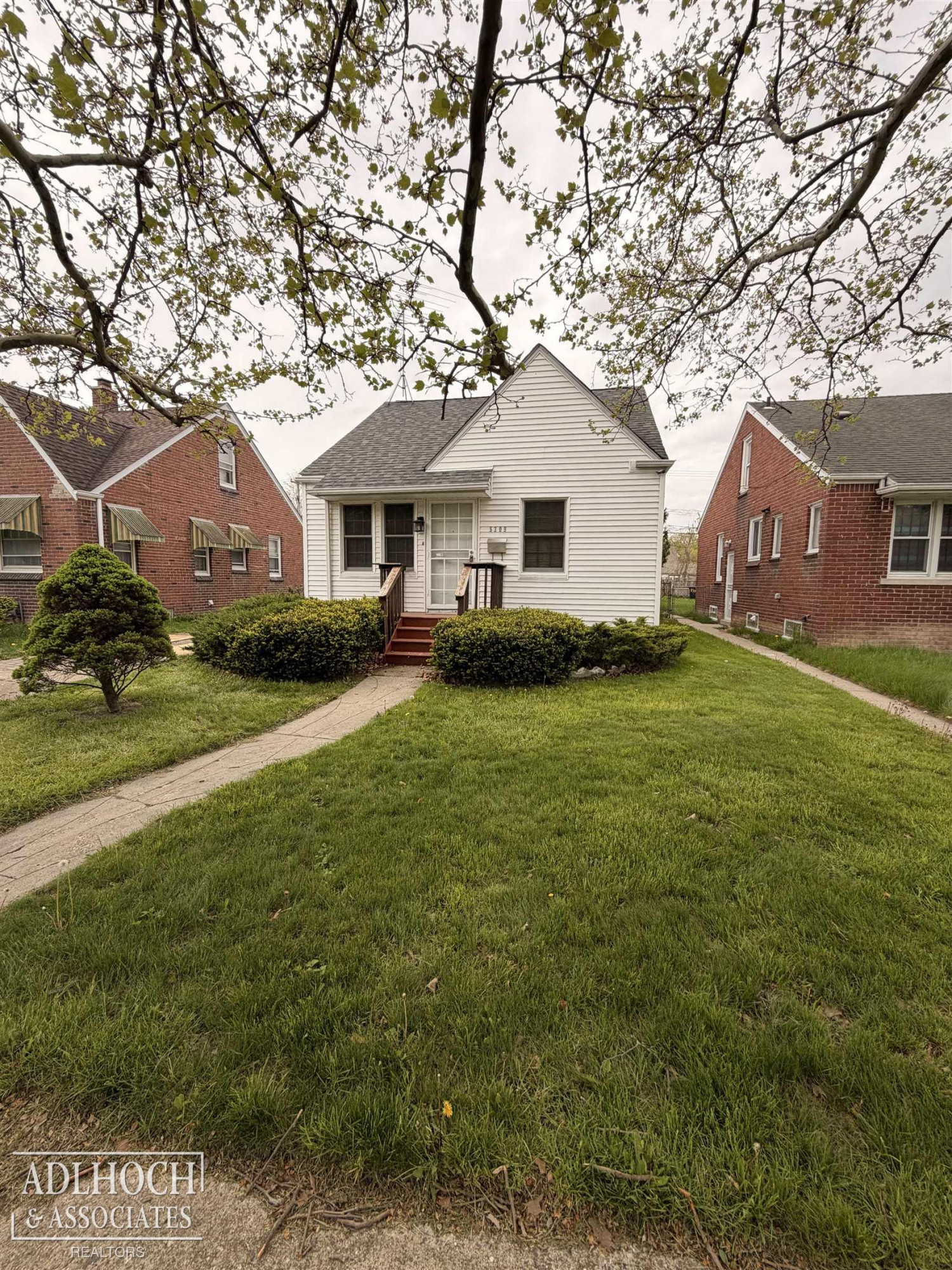 5309 University Place, Detroit, MI 48224 — front exterior