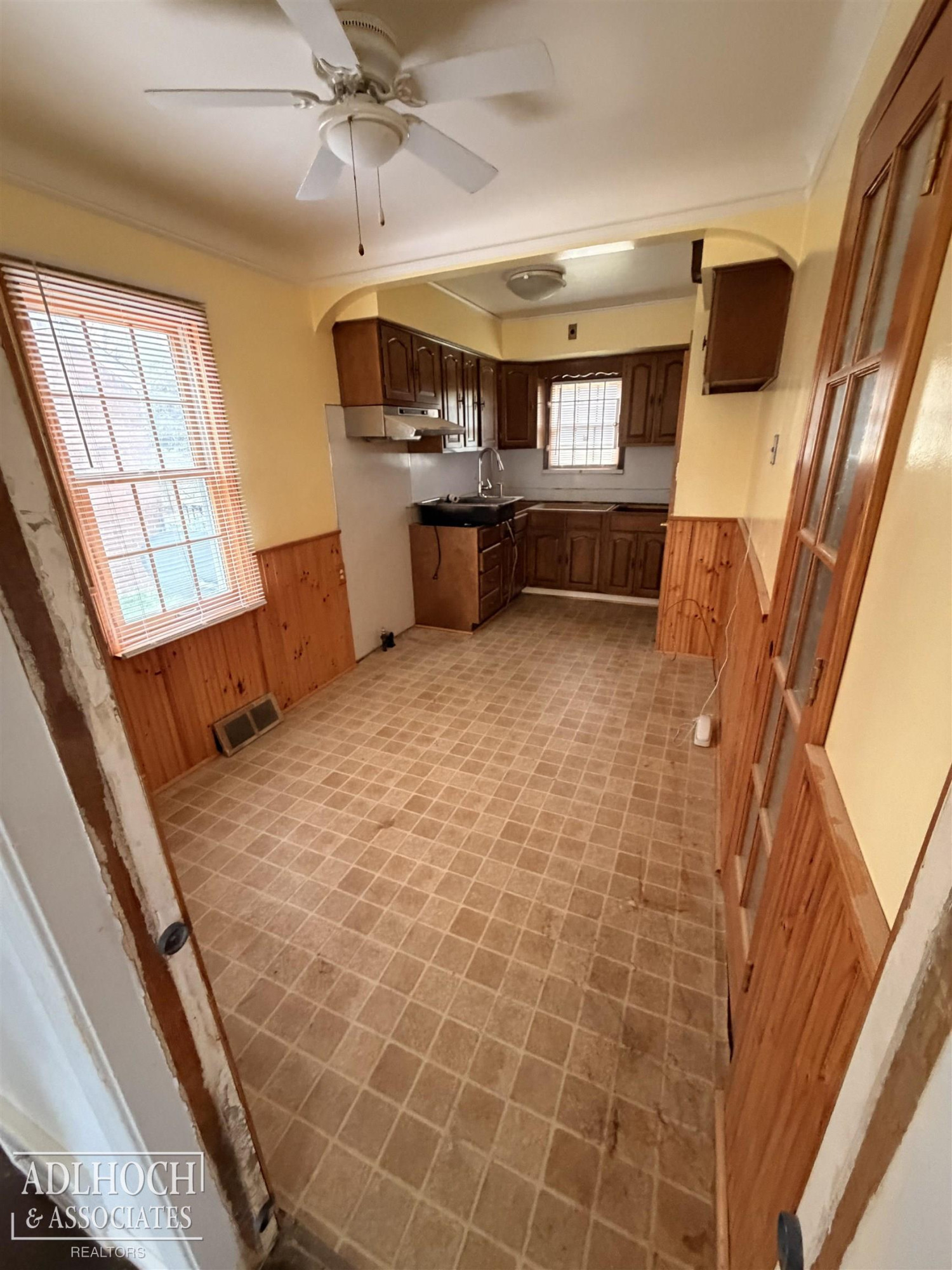5309 University Place, Detroit, MI 48224 — Photo 4