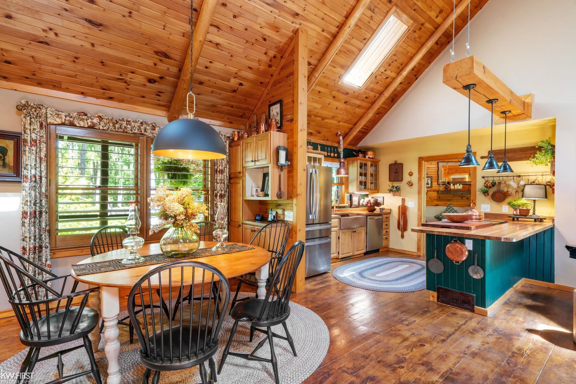 1580 Blackberry Trail, Harbor Springs, MI 49740 — Photo 11