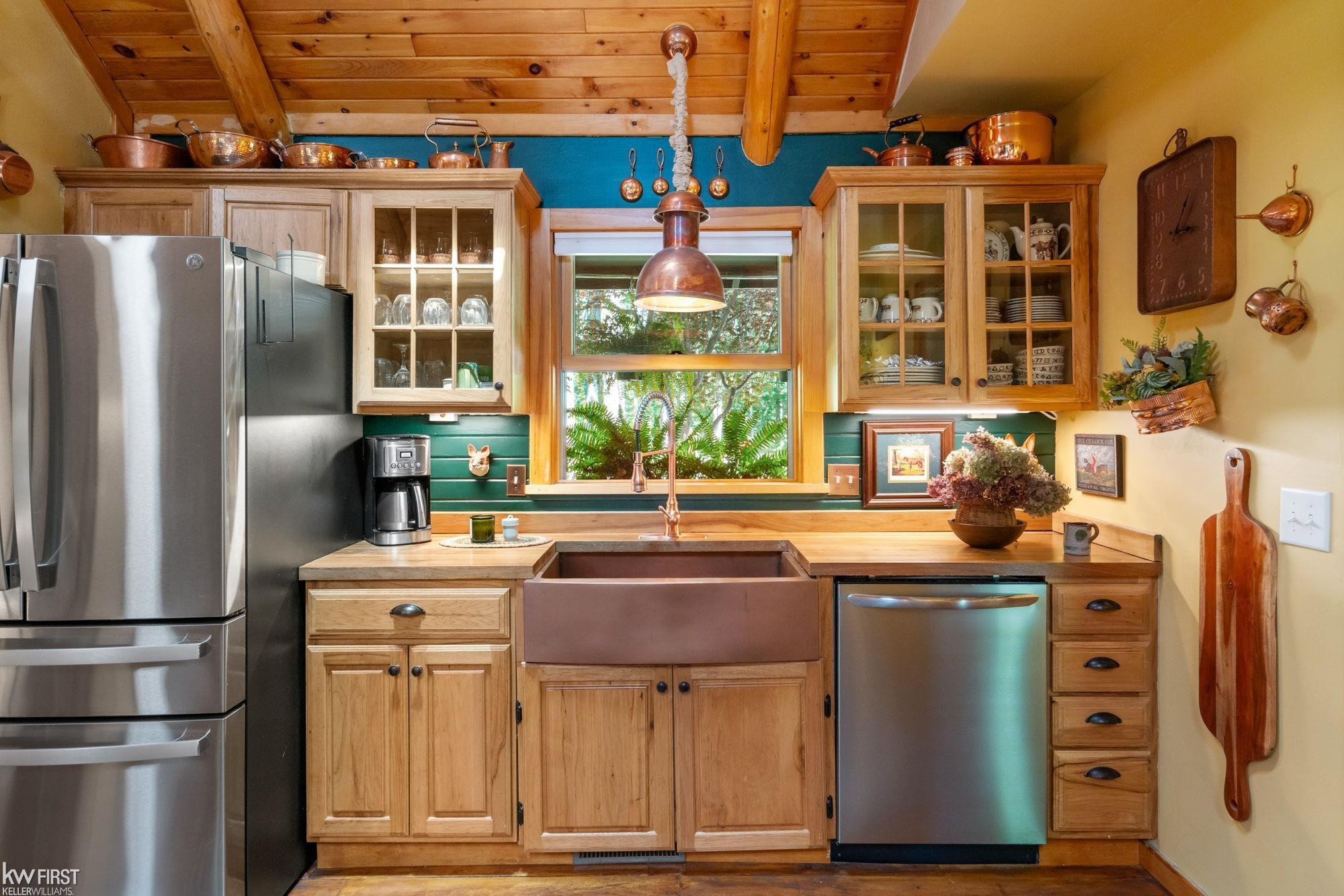 1580 Blackberry Trail, Harbor Springs, MI 49740 — Photo 14