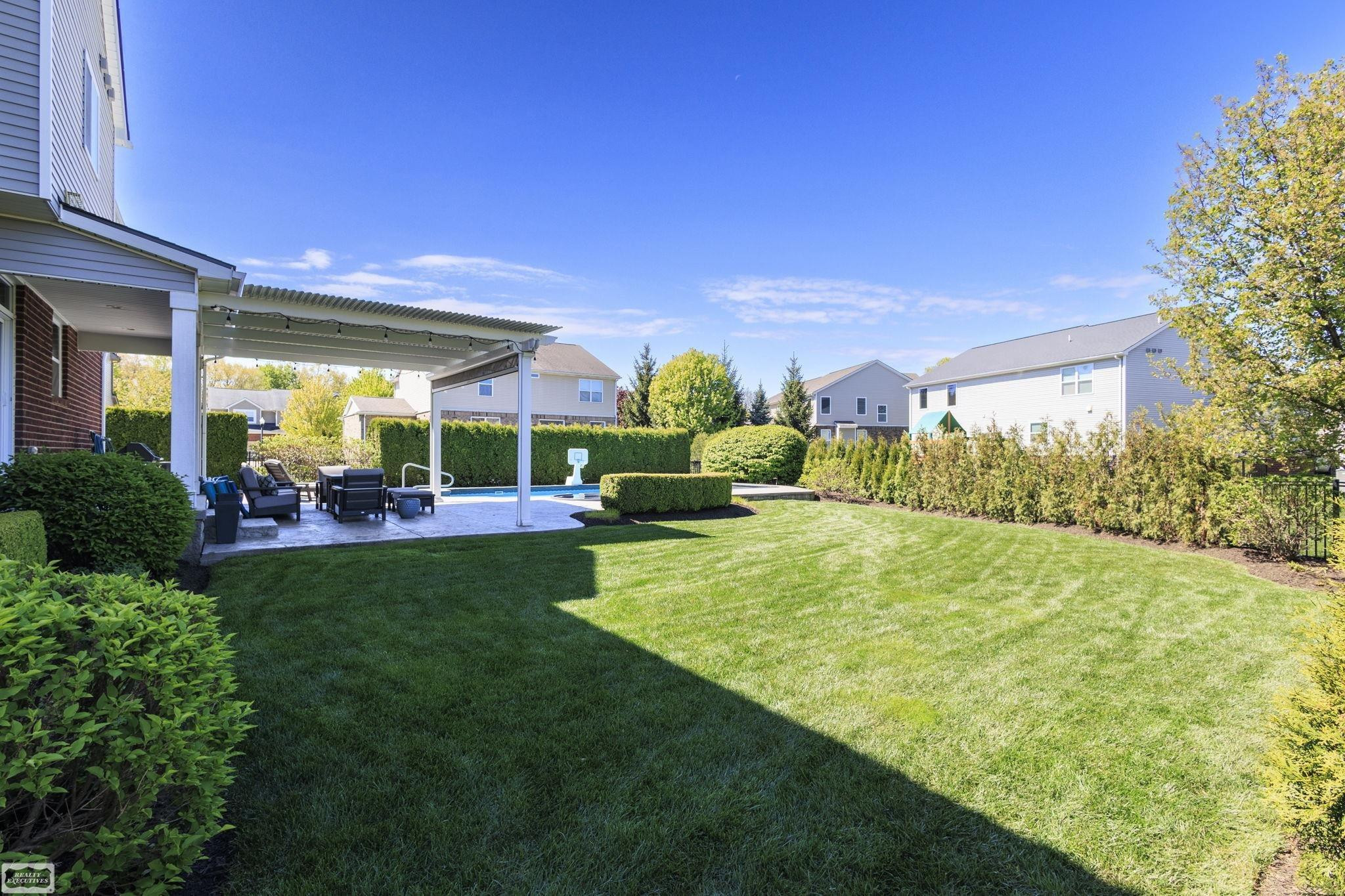 48231 Long Leaf Drive, Macomb, MI 48044 — Photo 12