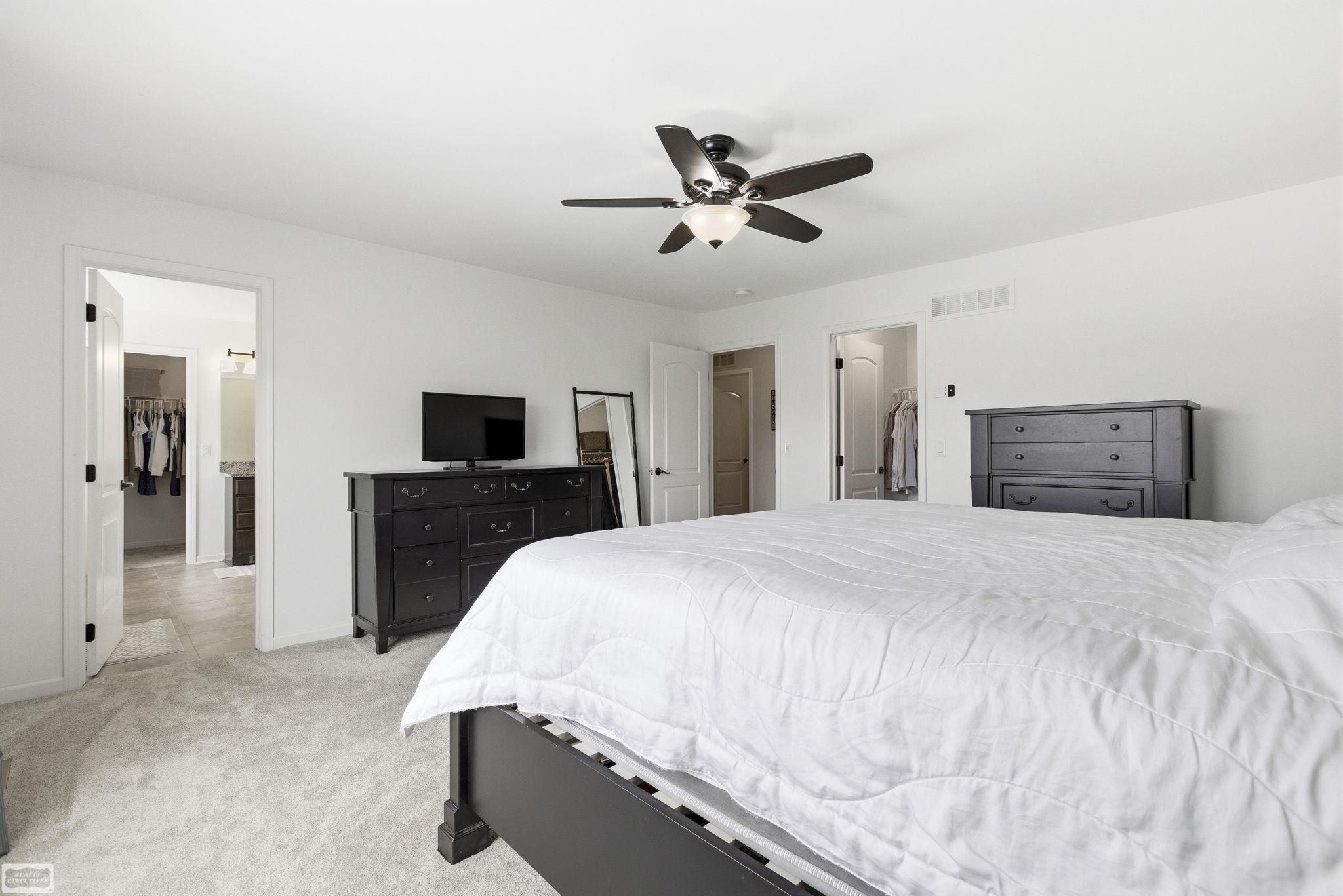 48231 Long Leaf Drive, Macomb, MI 48044 — Photo 40