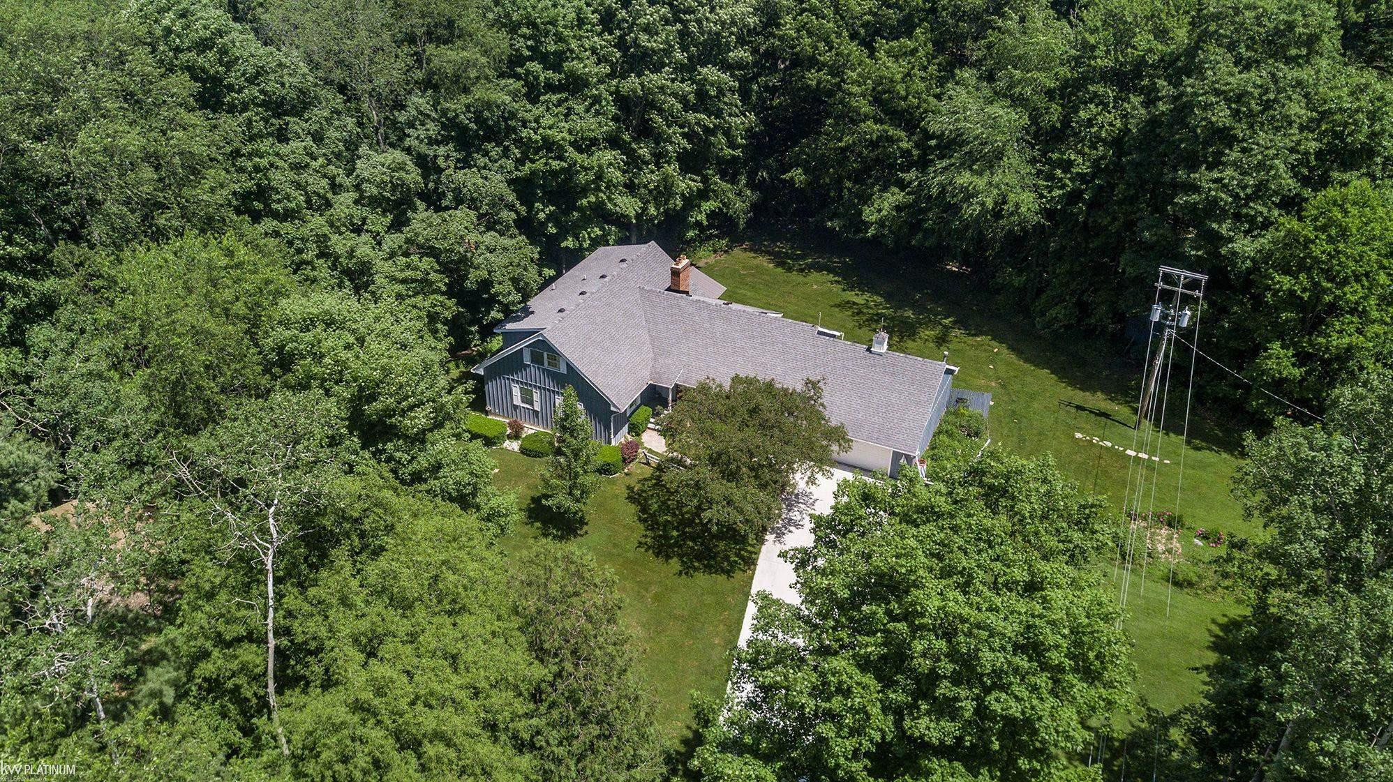 3285 Yorkshire Drive, Port Huron, MI 48060 — Photo 17