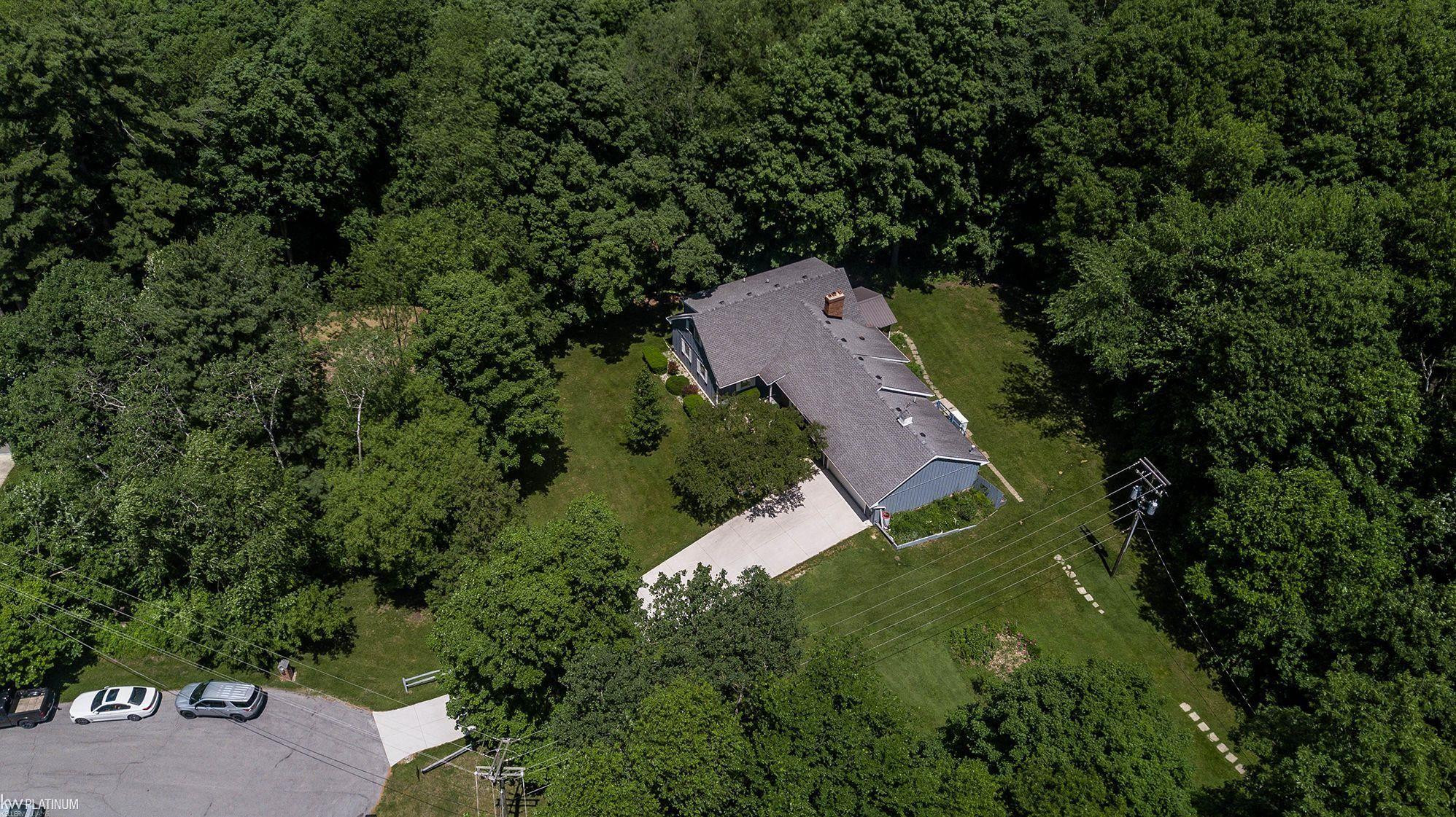3285 Yorkshire Drive, Port Huron, MI 48060 — Photo 23