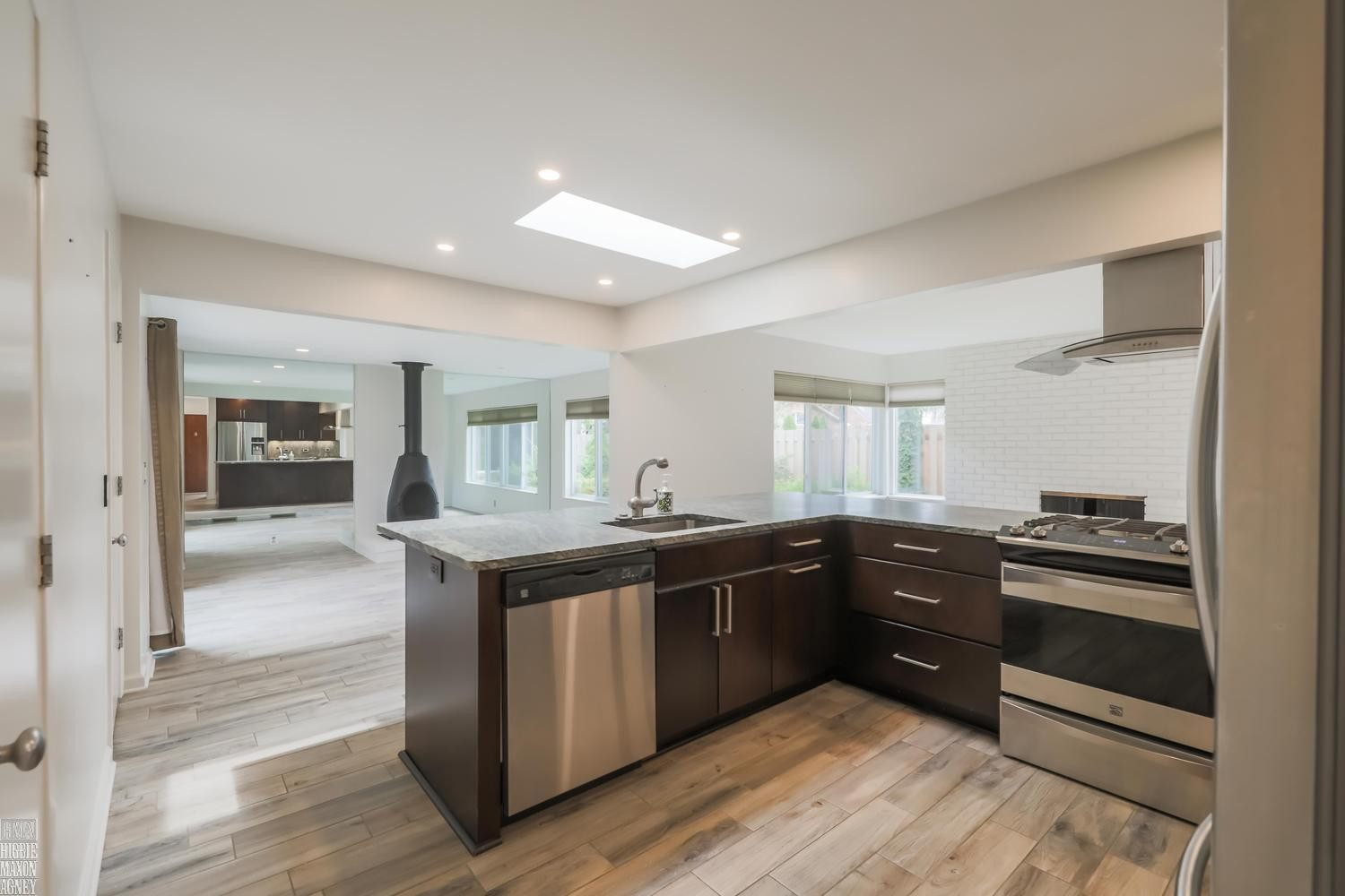 930 E Crescent Lane, Grosse Pointe Woods, MI 48236 — Photo 7