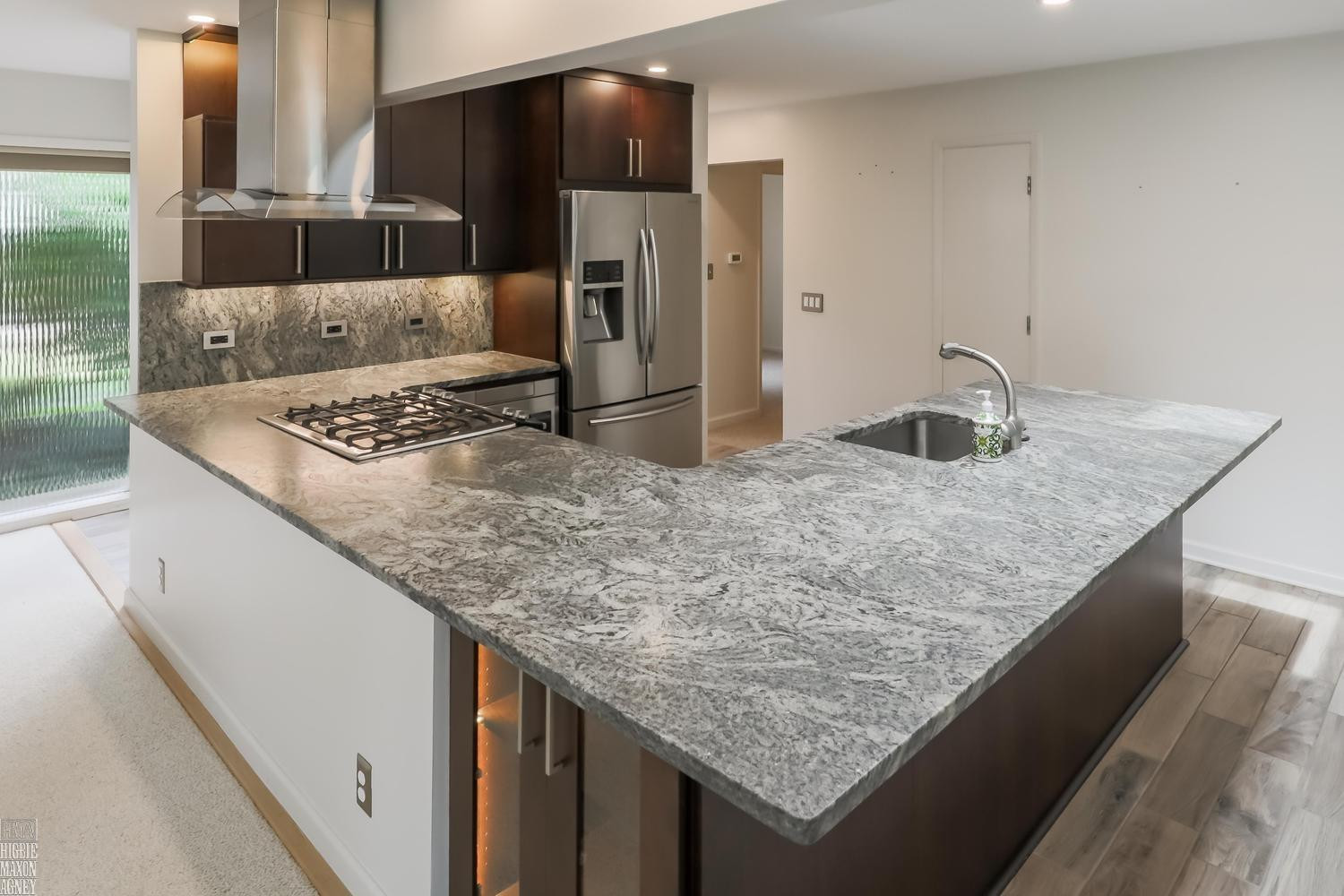 930 E Crescent Lane, Grosse Pointe Woods, MI 48236 — Photo 11