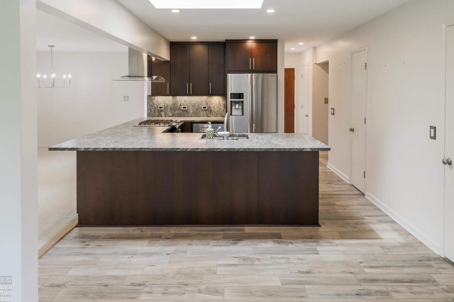930 E Crescent Lane, Grosse Pointe Woods, MI 48236 — Photo 12