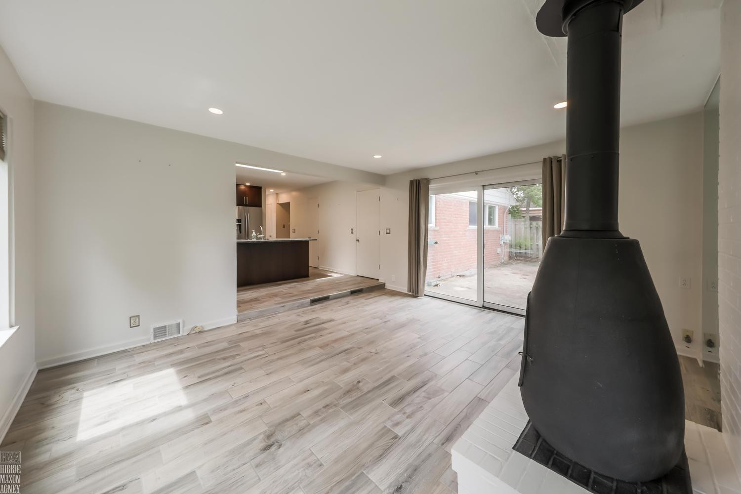 930 E Crescent Lane, Grosse Pointe Woods, MI 48236 — Photo 17