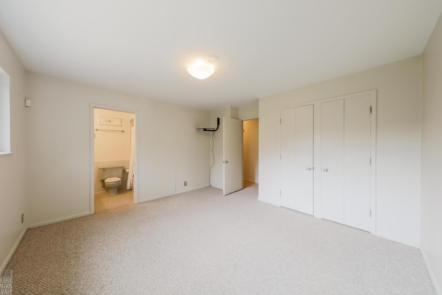 930 E Crescent Lane, Grosse Pointe Woods, MI 48236 — Photo 18