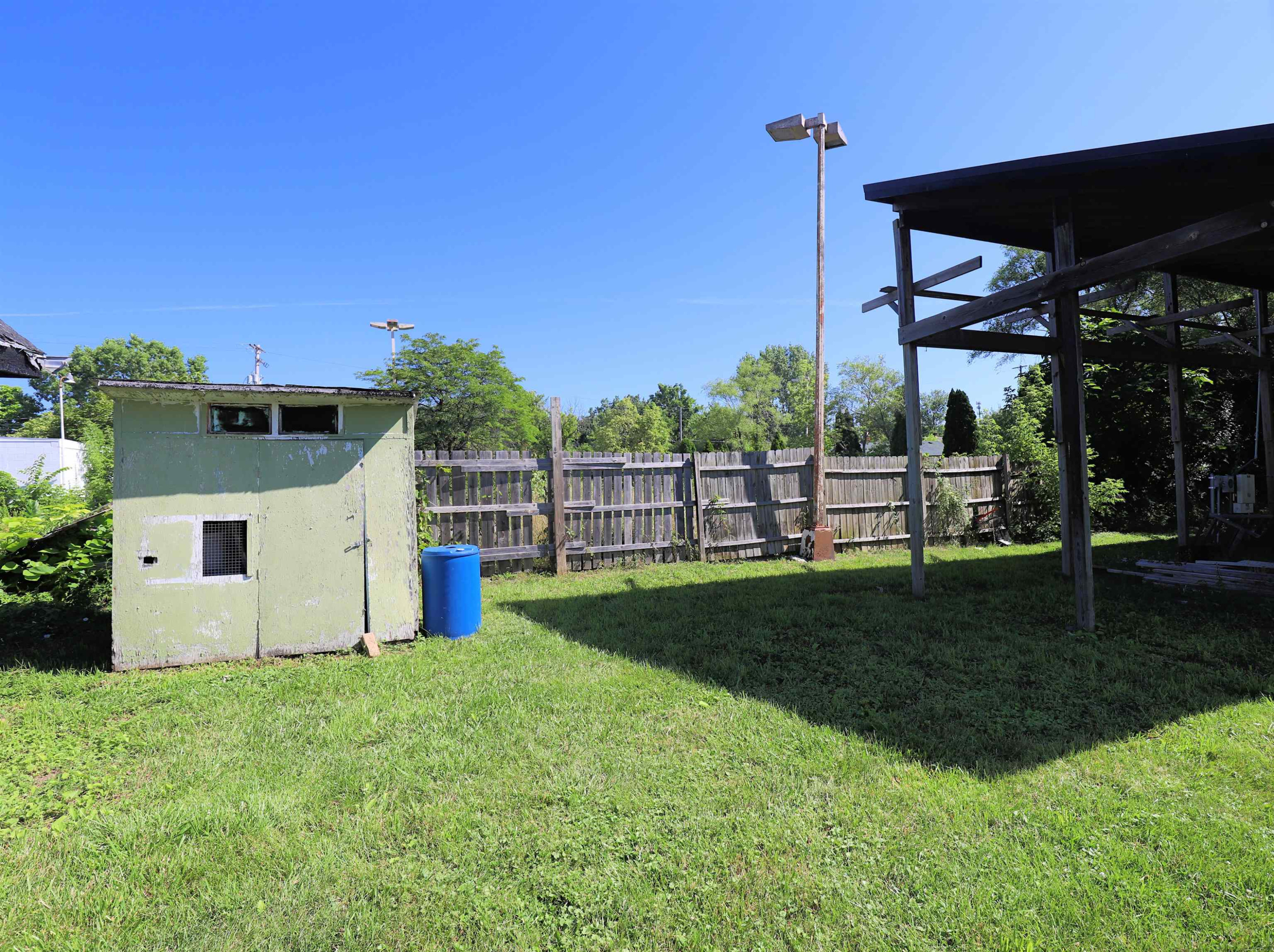 1023 E Princeton Avenue, Flint, MI 48505 — Photo 5