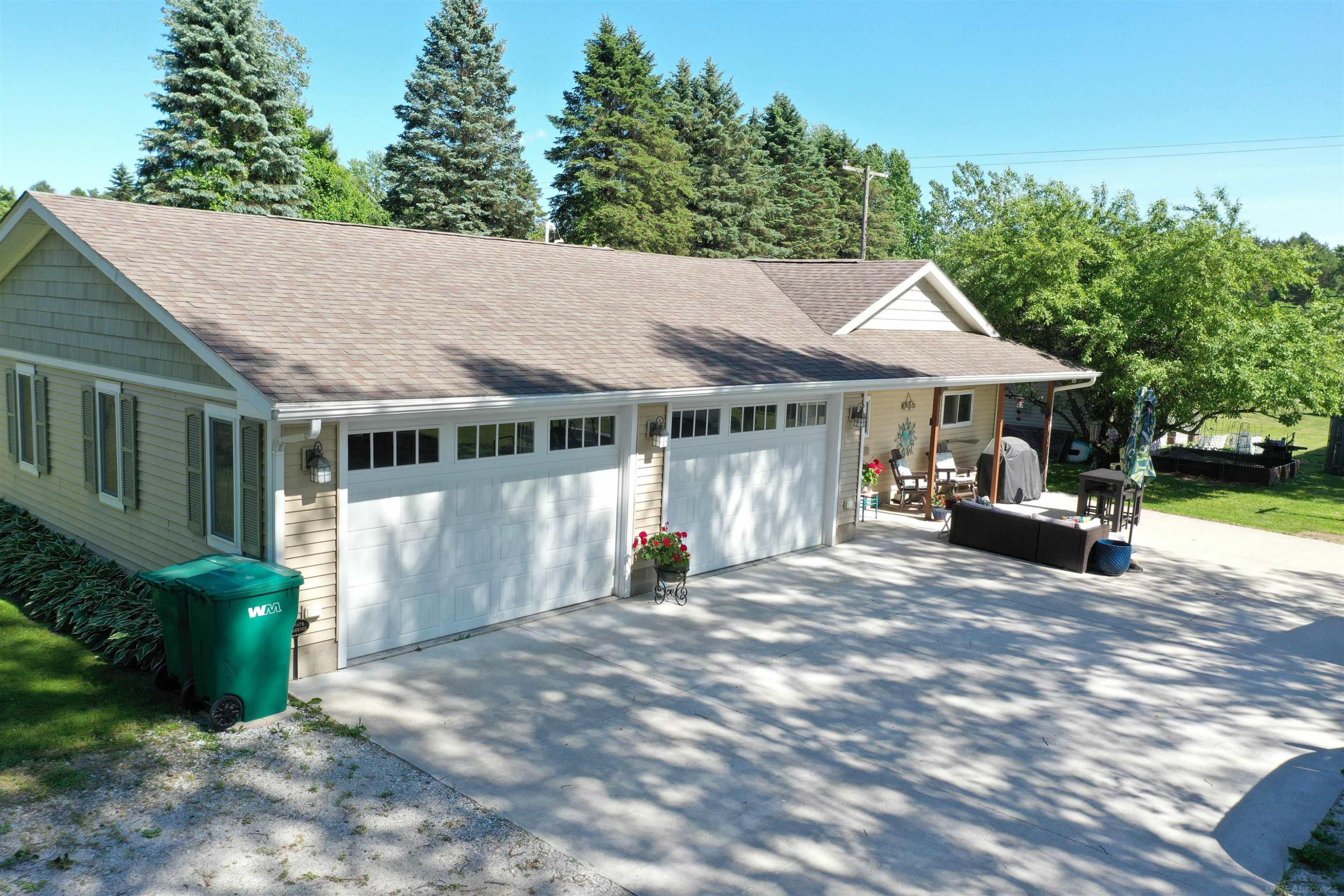 7124 Baker Road, Lexington, MI 48450 — Photo 15