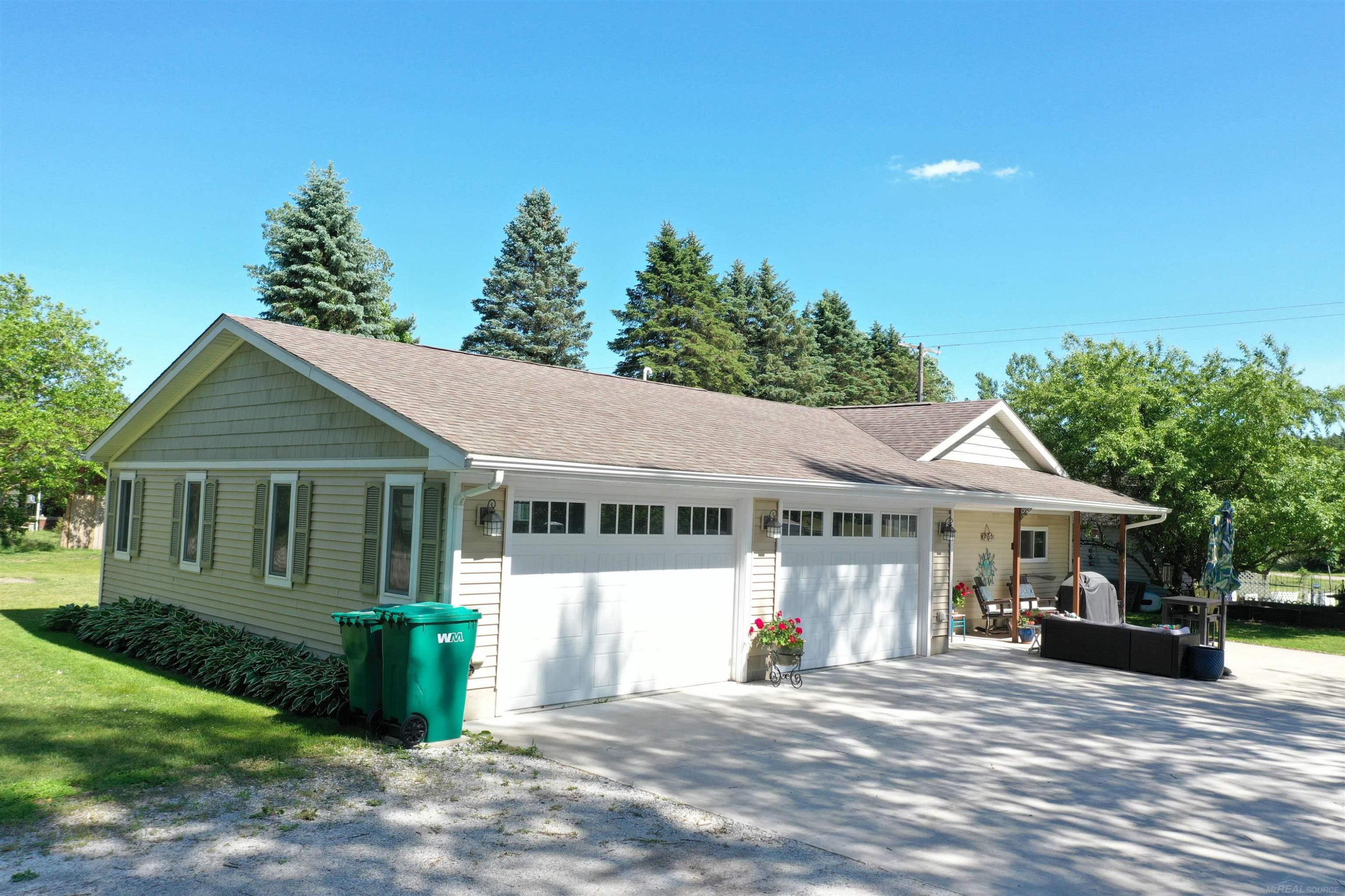 7124 Baker Road, Lexington, MI 48450 — Photo 20
