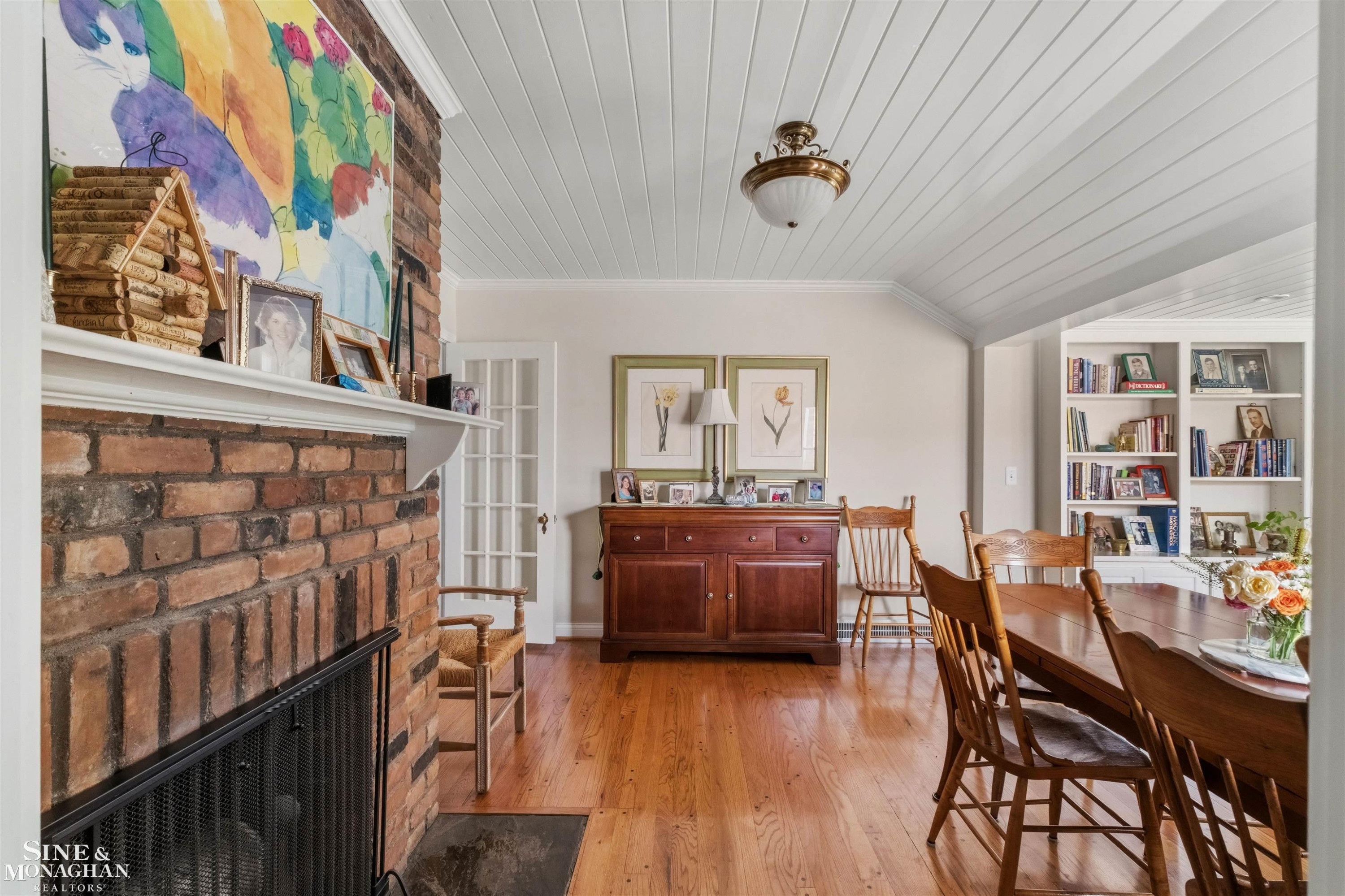 83 Hawthorne Road, Grosse Pointe Shores, MI 48236 — Photo 17