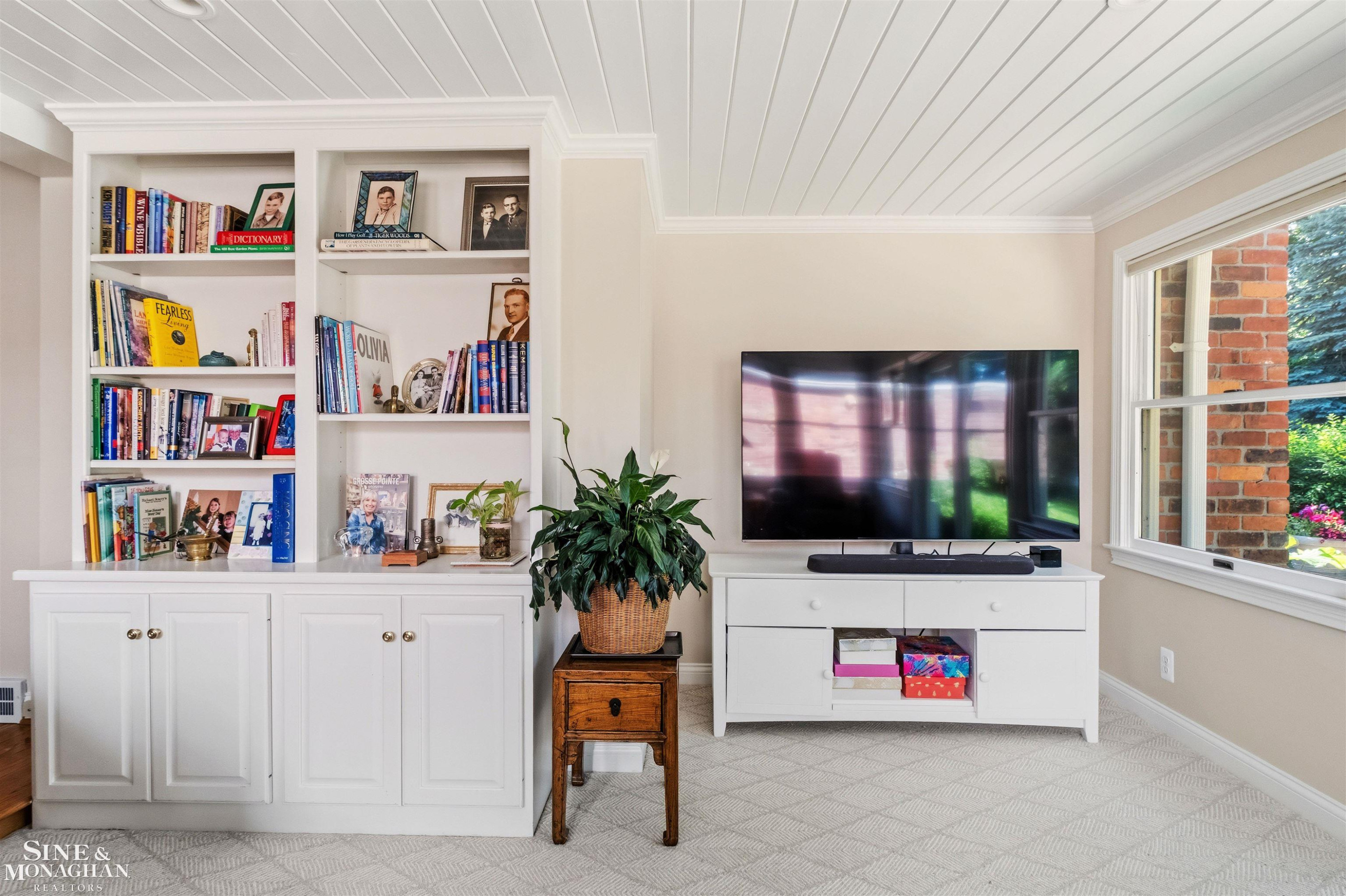 83 Hawthorne Road, Grosse Pointe Shores, MI 48236 — Photo 24