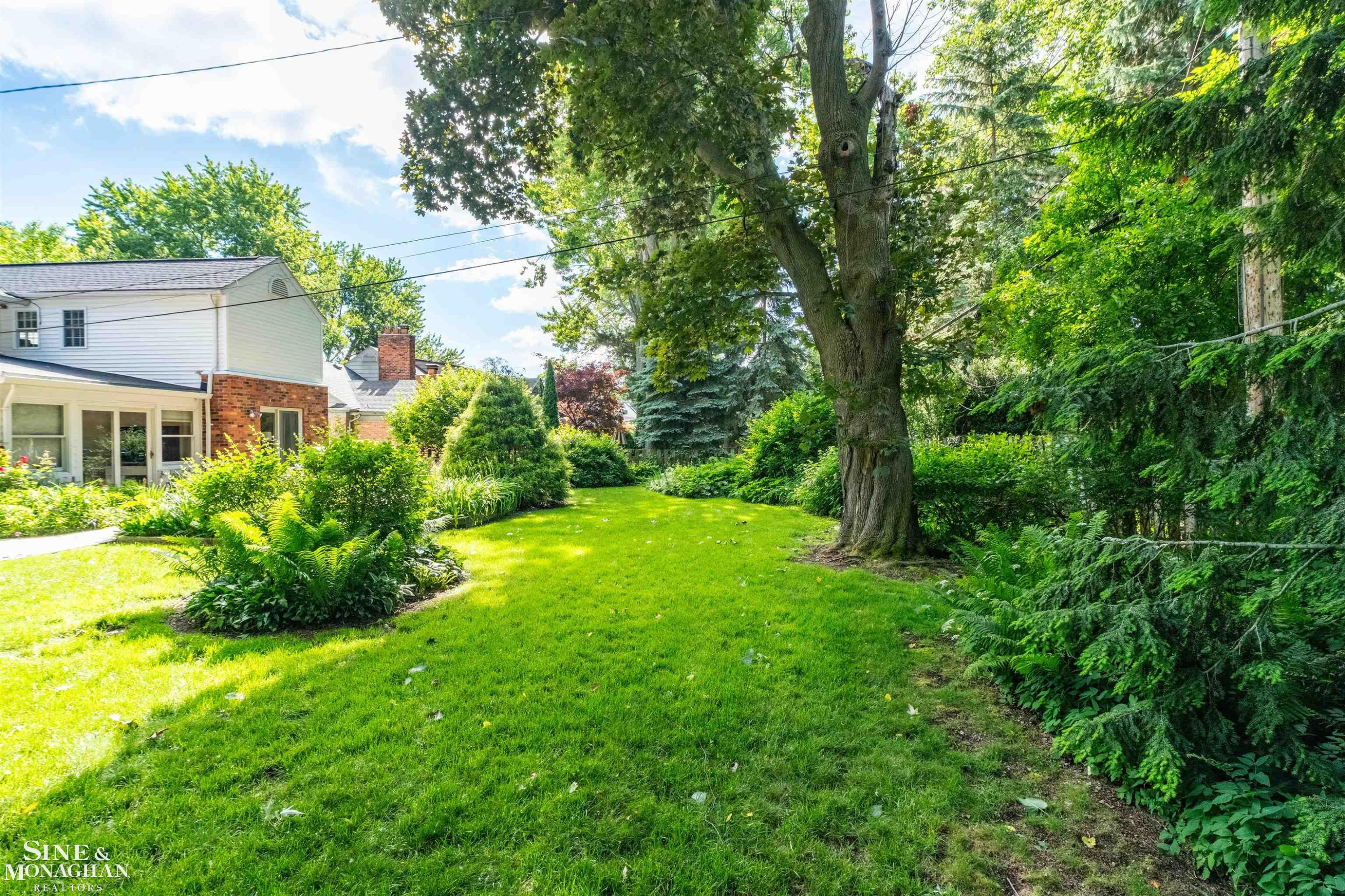 83 Hawthorne Road, Grosse Pointe Shores, MI 48236 — Photo 43