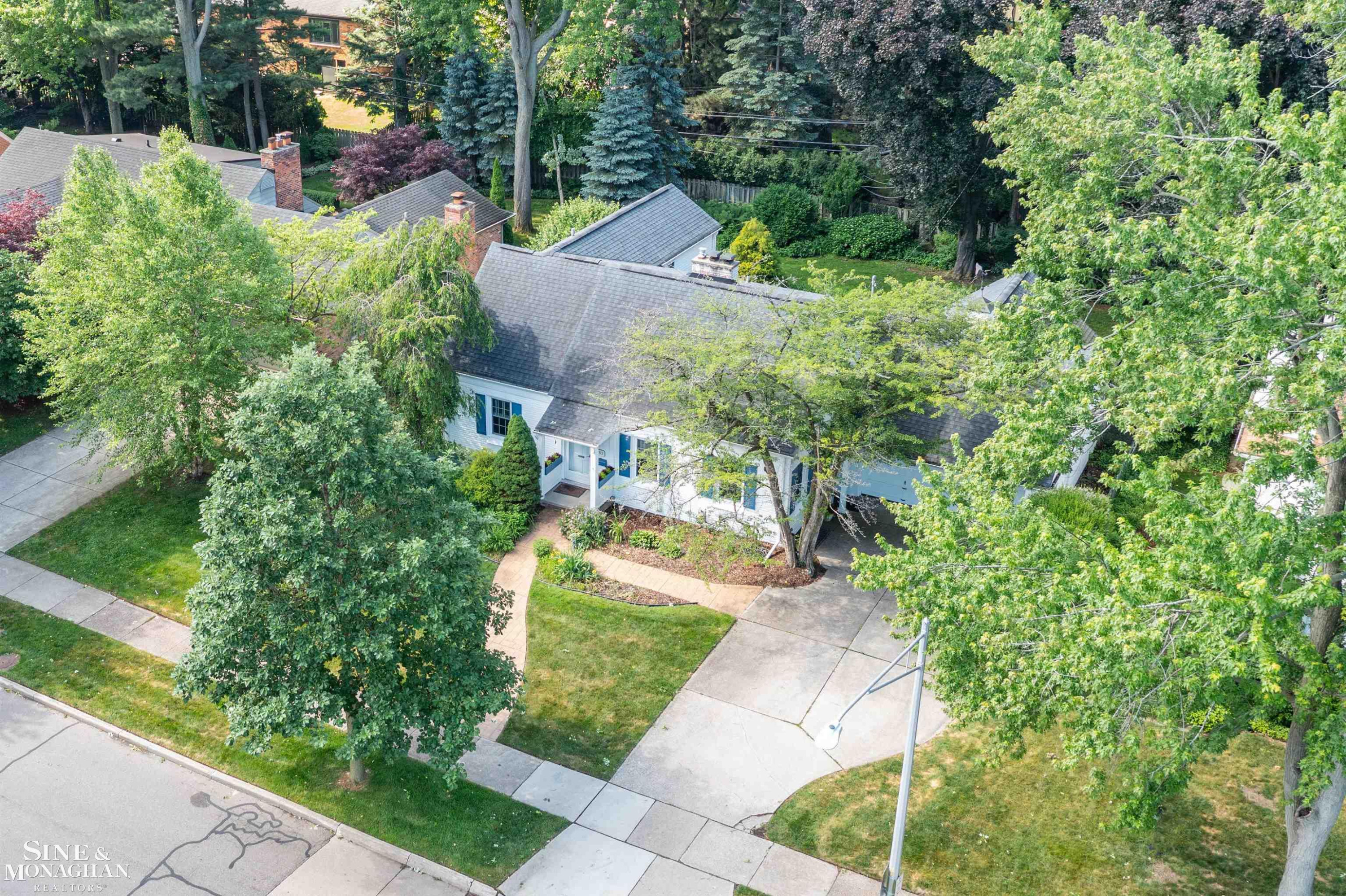 83 Hawthorne Road, Grosse Pointe Shores, MI 48236 — Photo 44